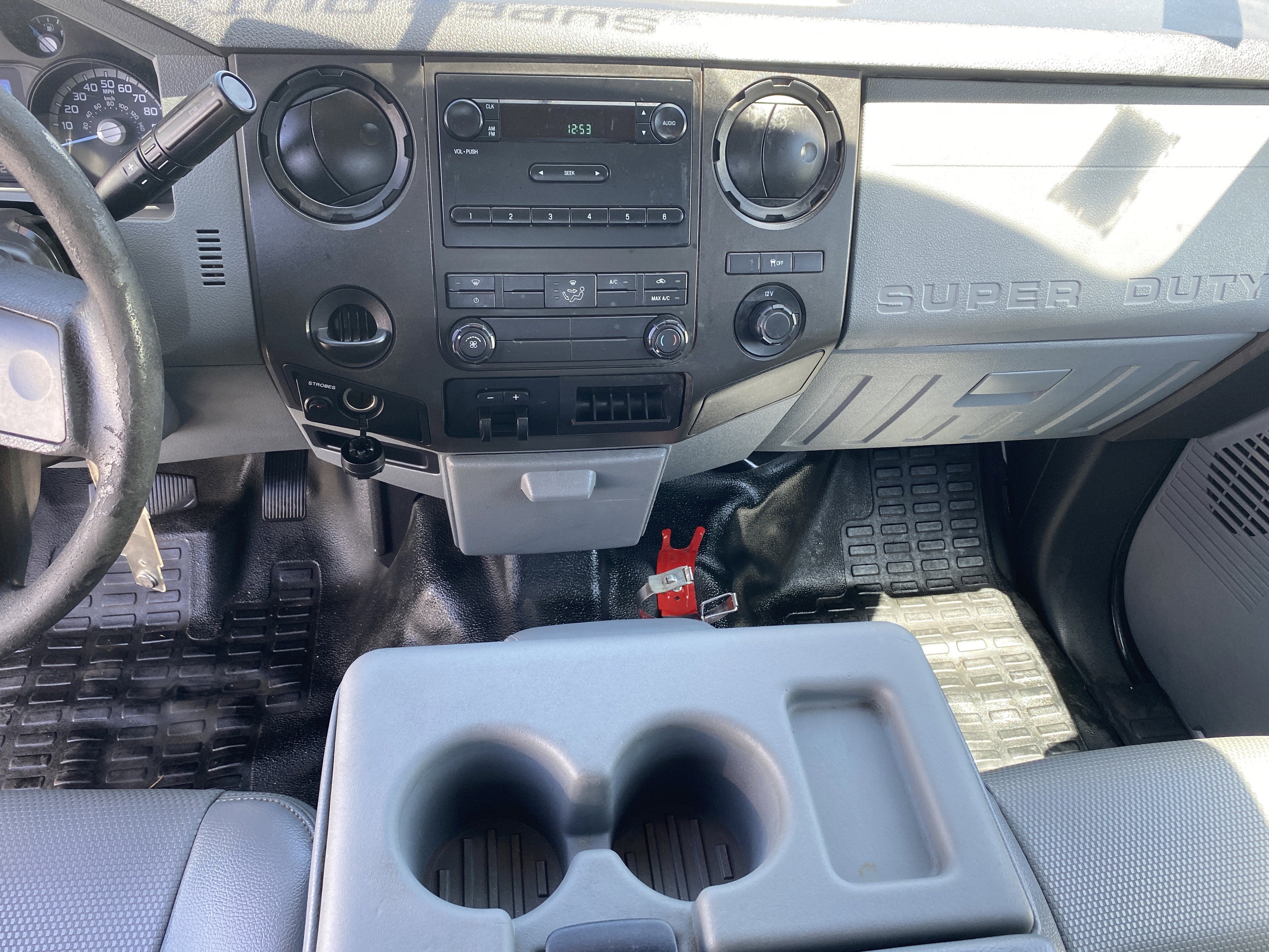 2016 Ford Super Duty F-350 SRW XL