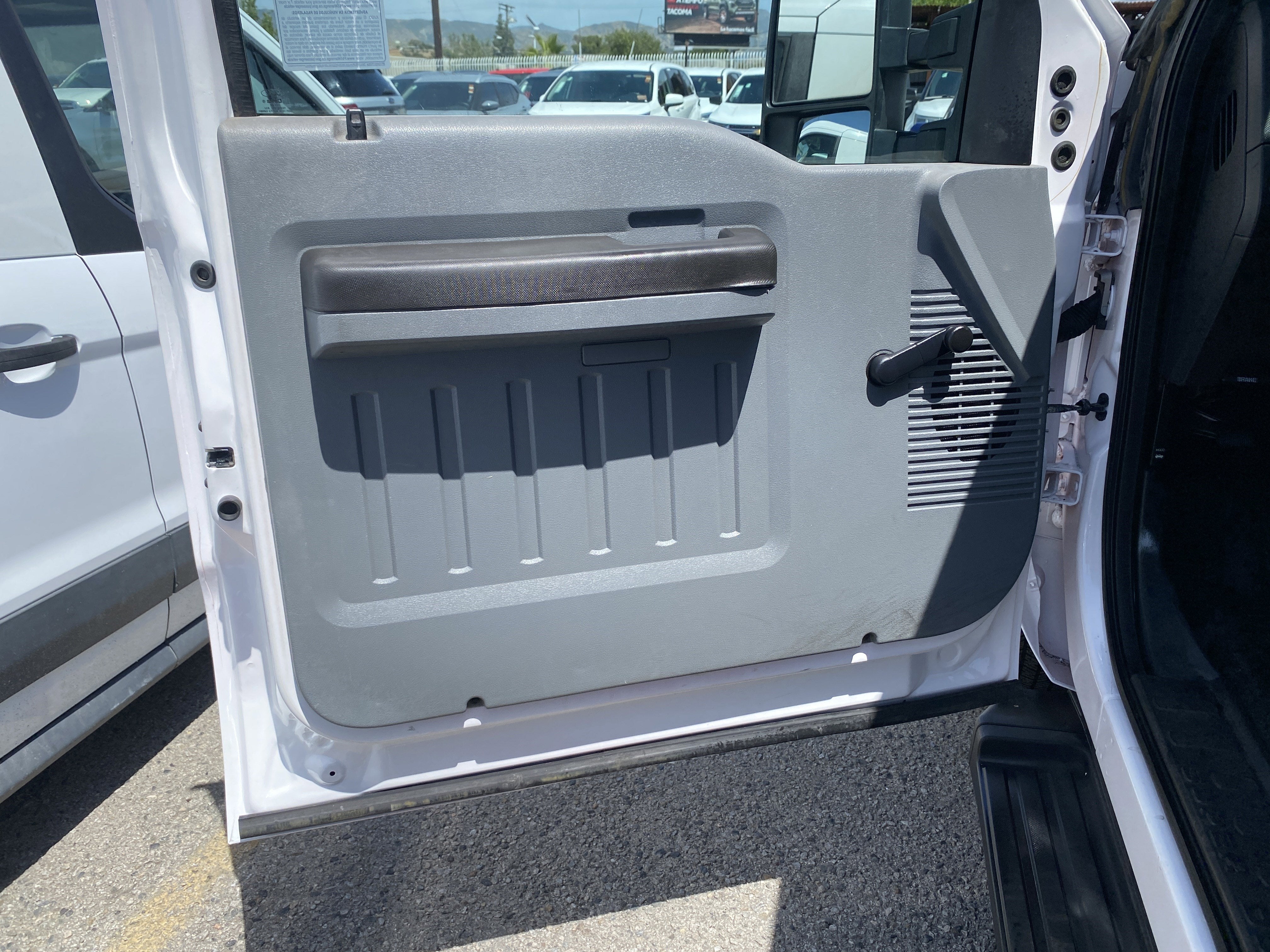 2016 Ford Super Duty F-350 SRW XL