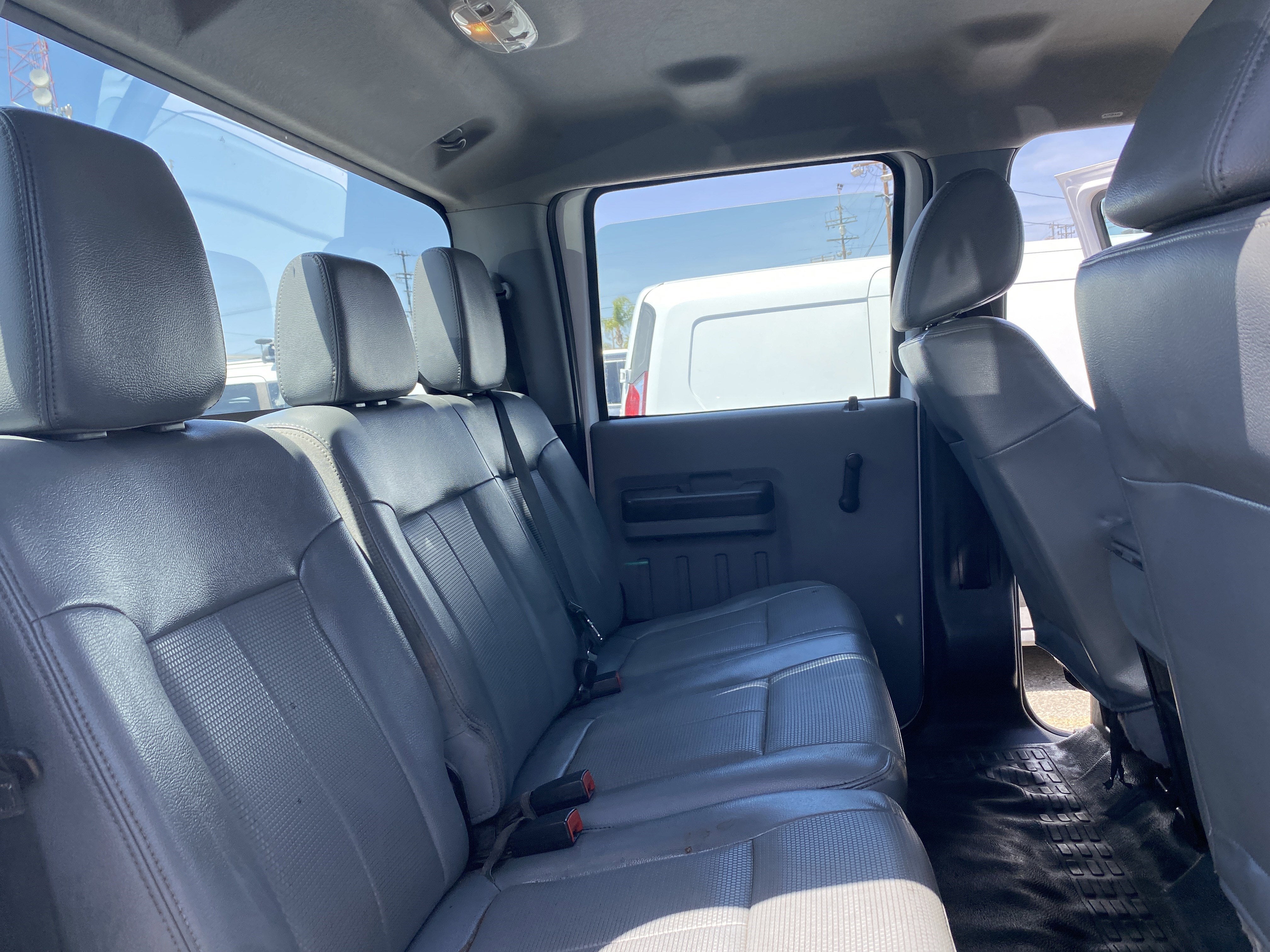 2016 Ford Super Duty F-350 SRW XL