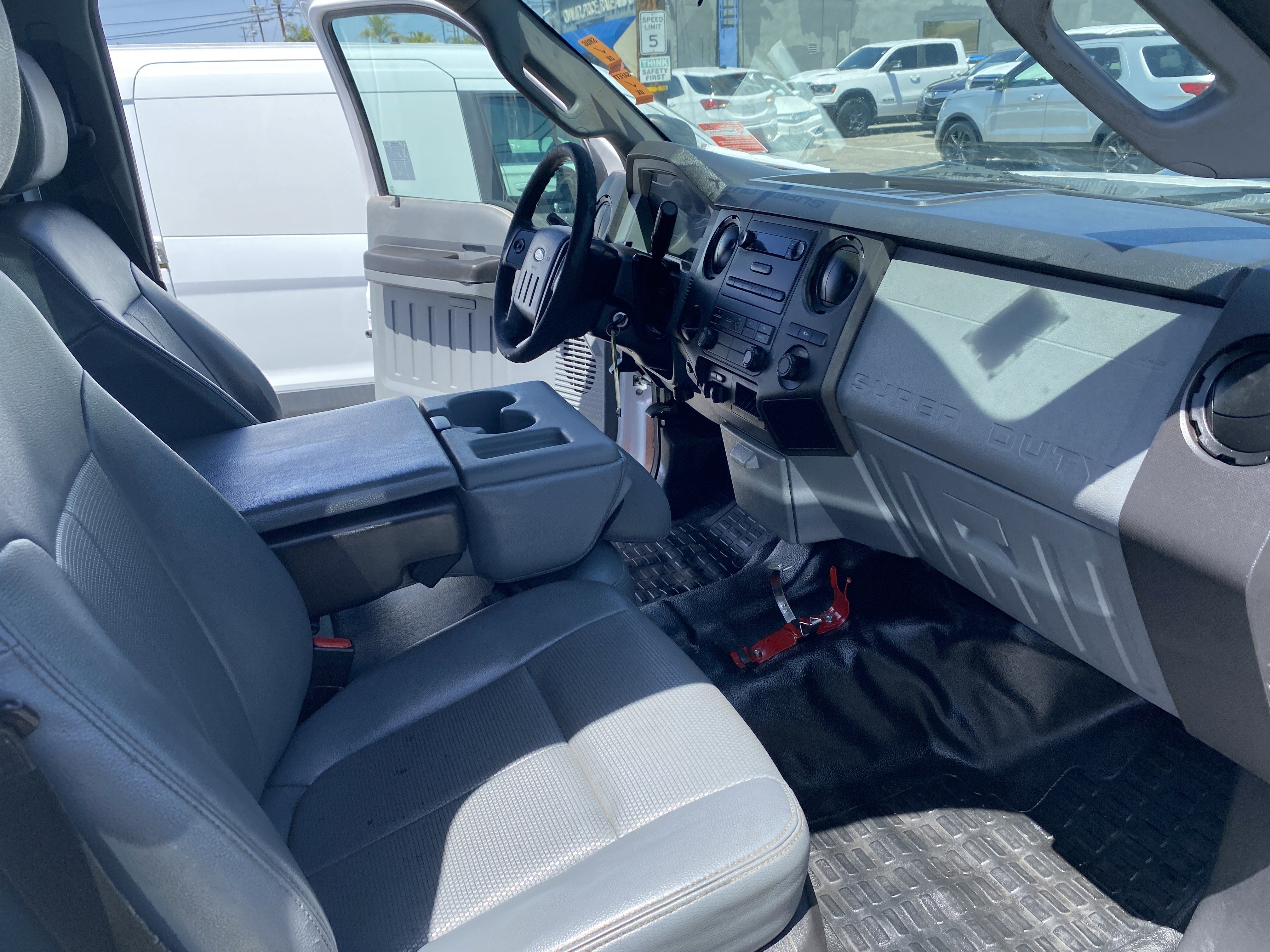 2016 Ford Super Duty F-350 SRW XL