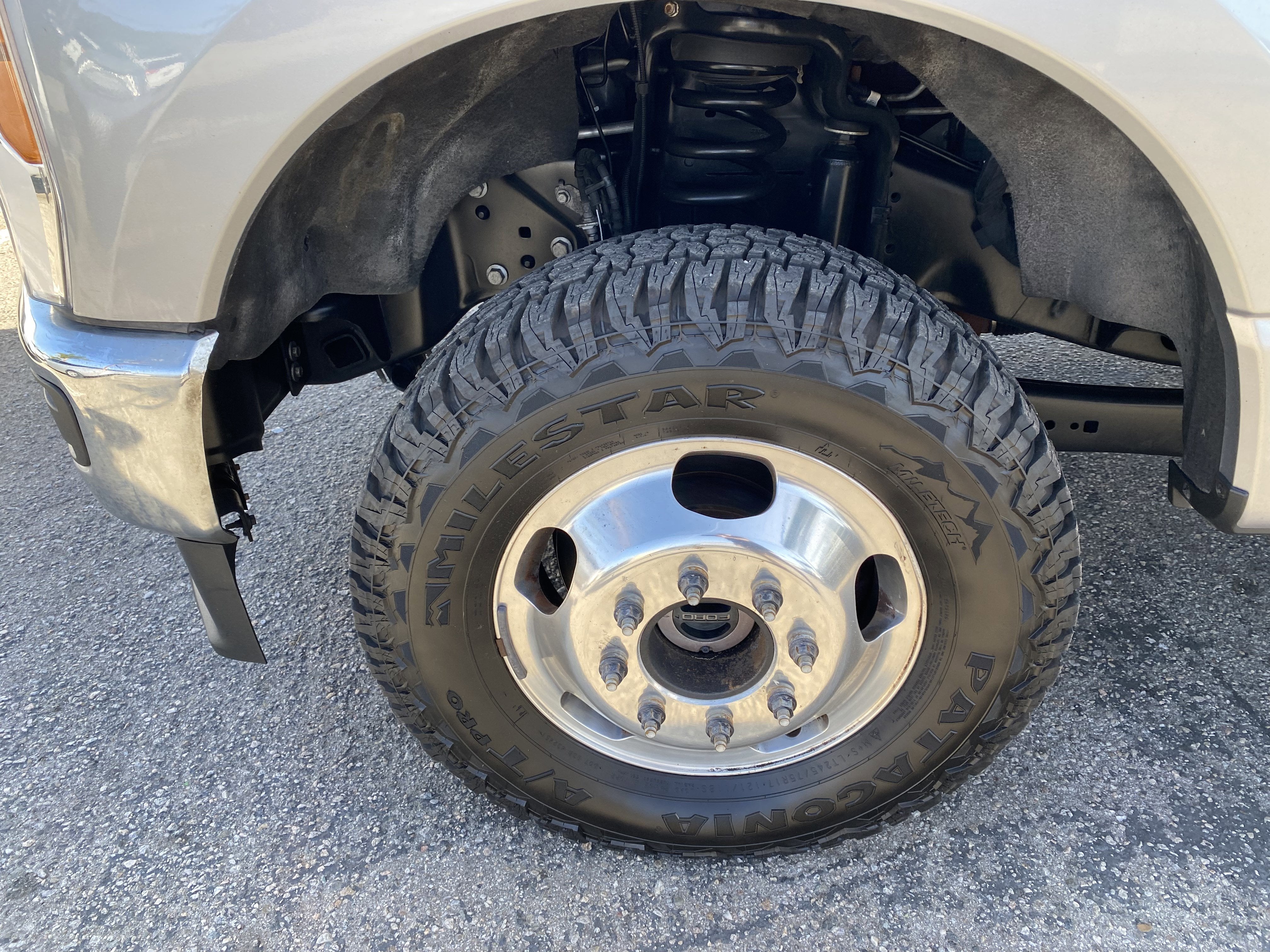 2023 Ford Super Duty F-350 DRW Base