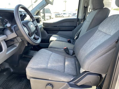 2023 Ford Super Duty F-350 DRW Base