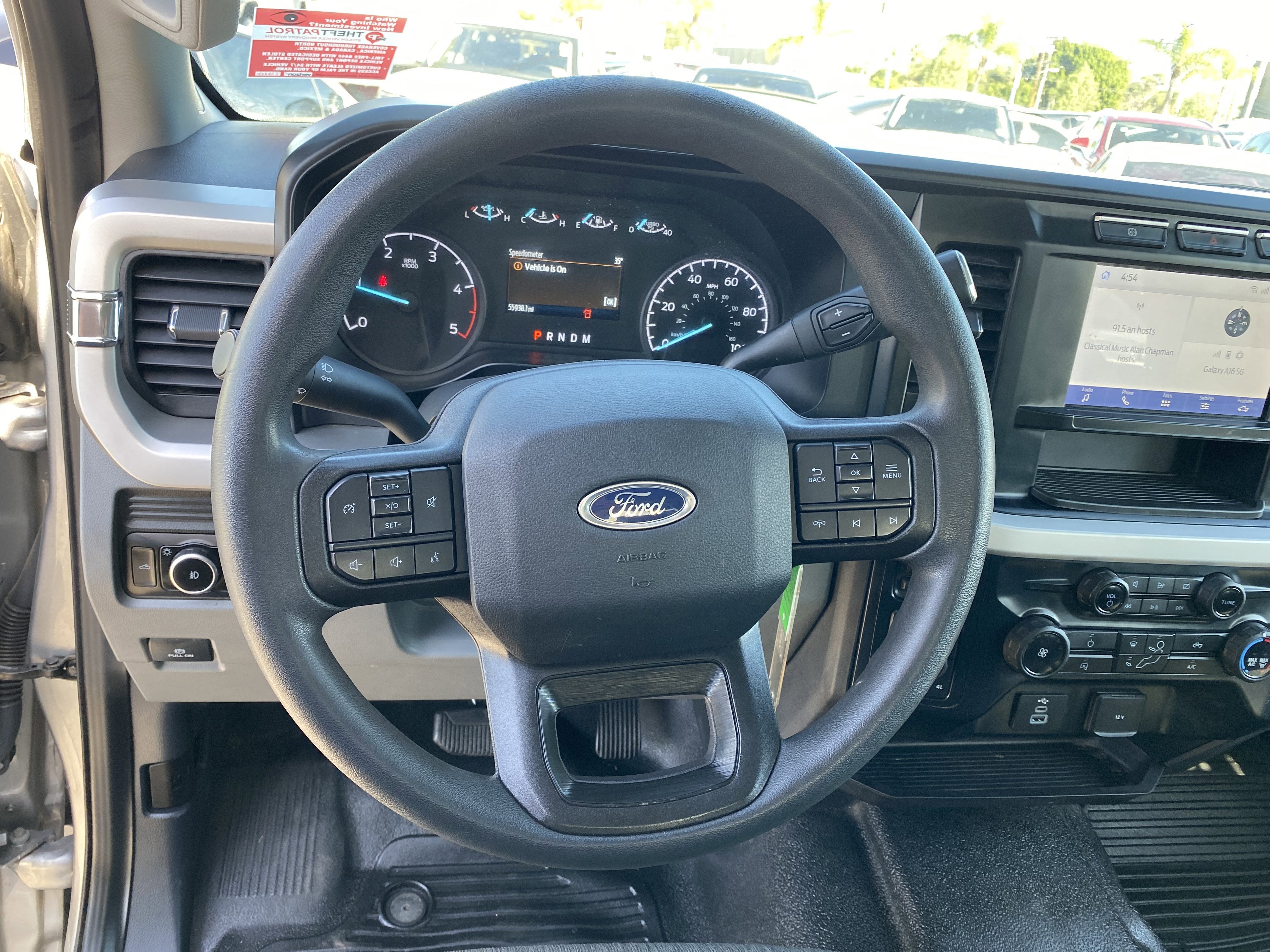 2023 Ford Super Duty F-350 DRW Base