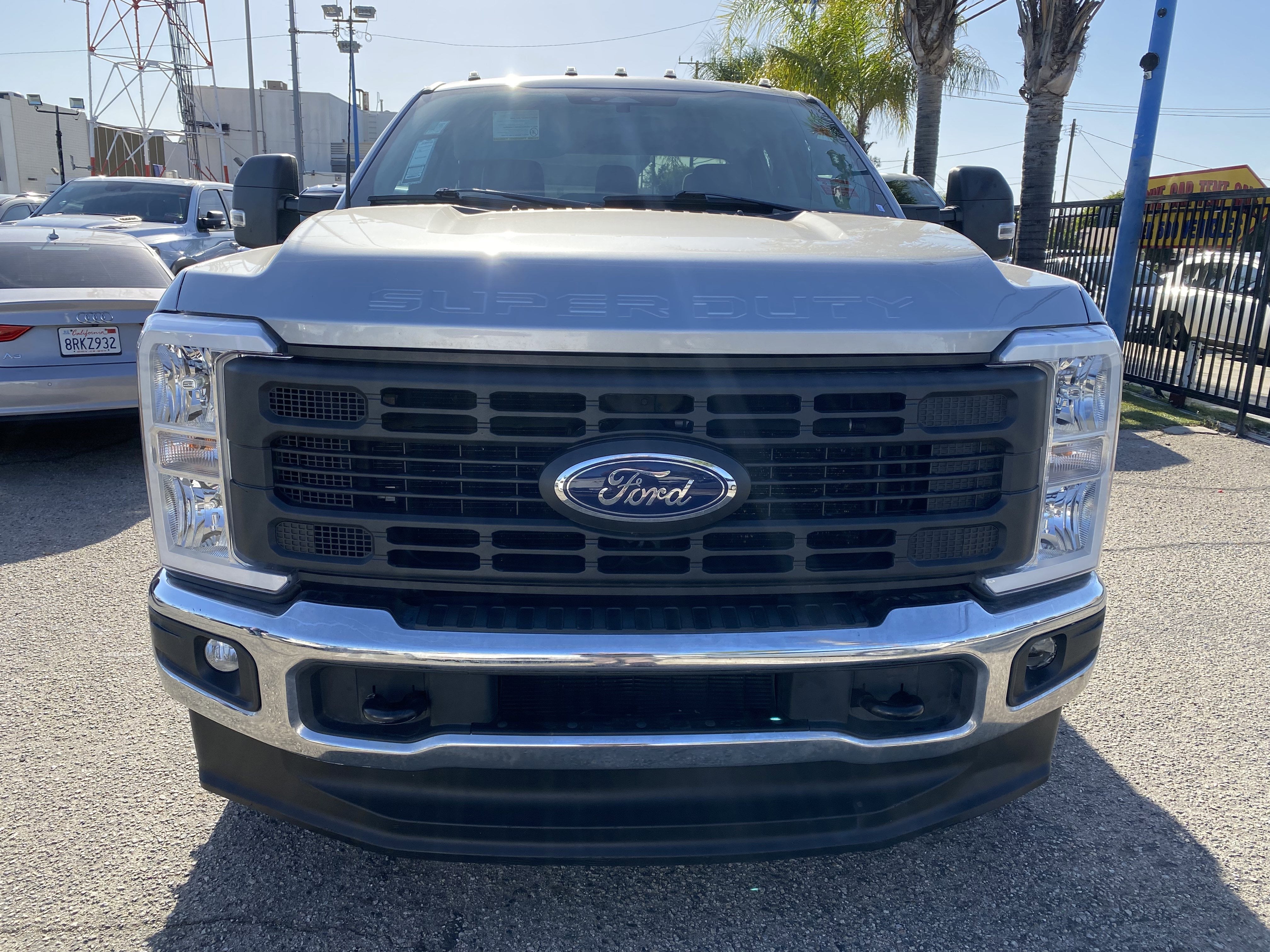 2023 Ford Super Duty F-350 DRW Base