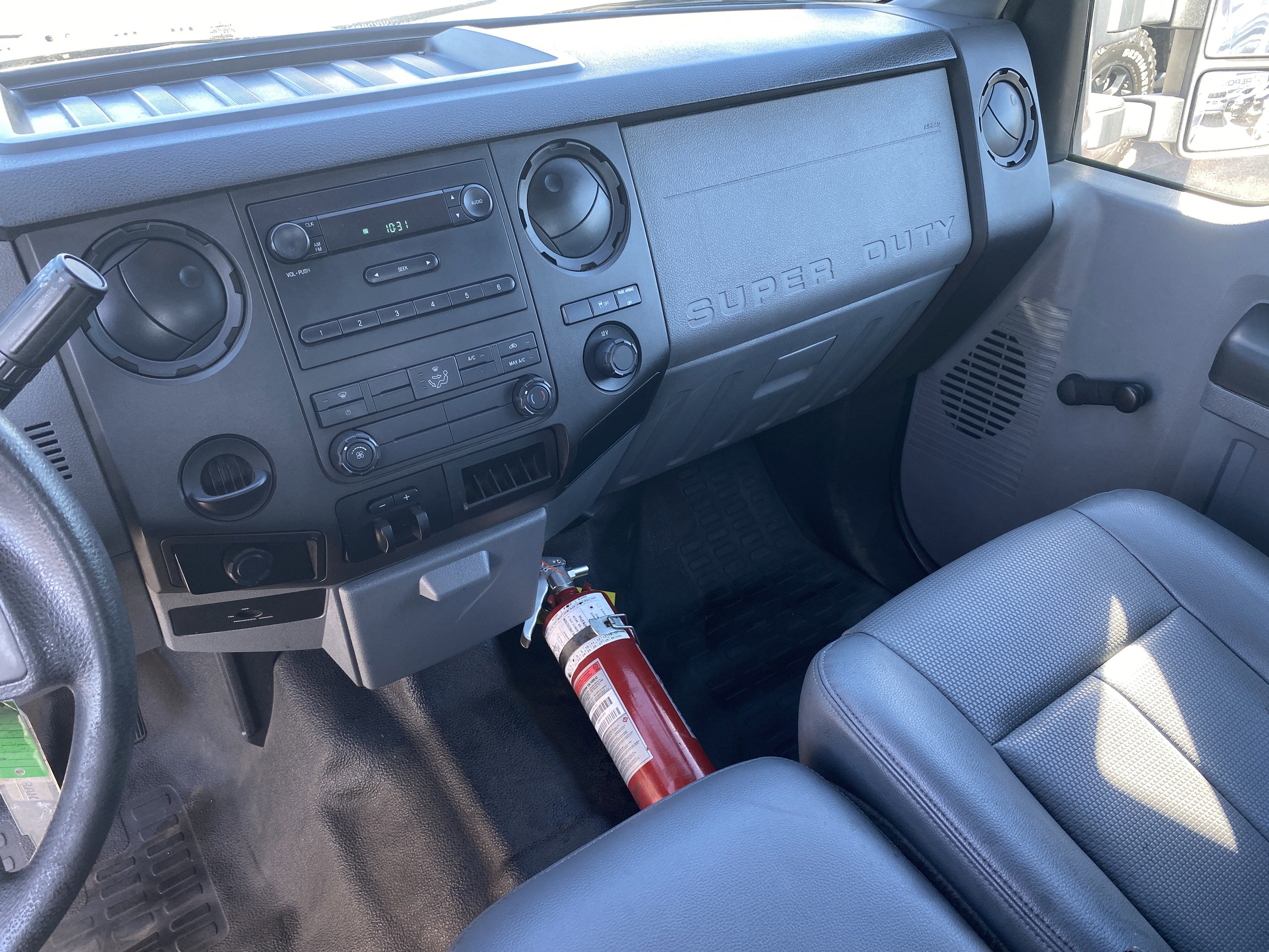 2016 Ford Super Duty F-350 SRW XL