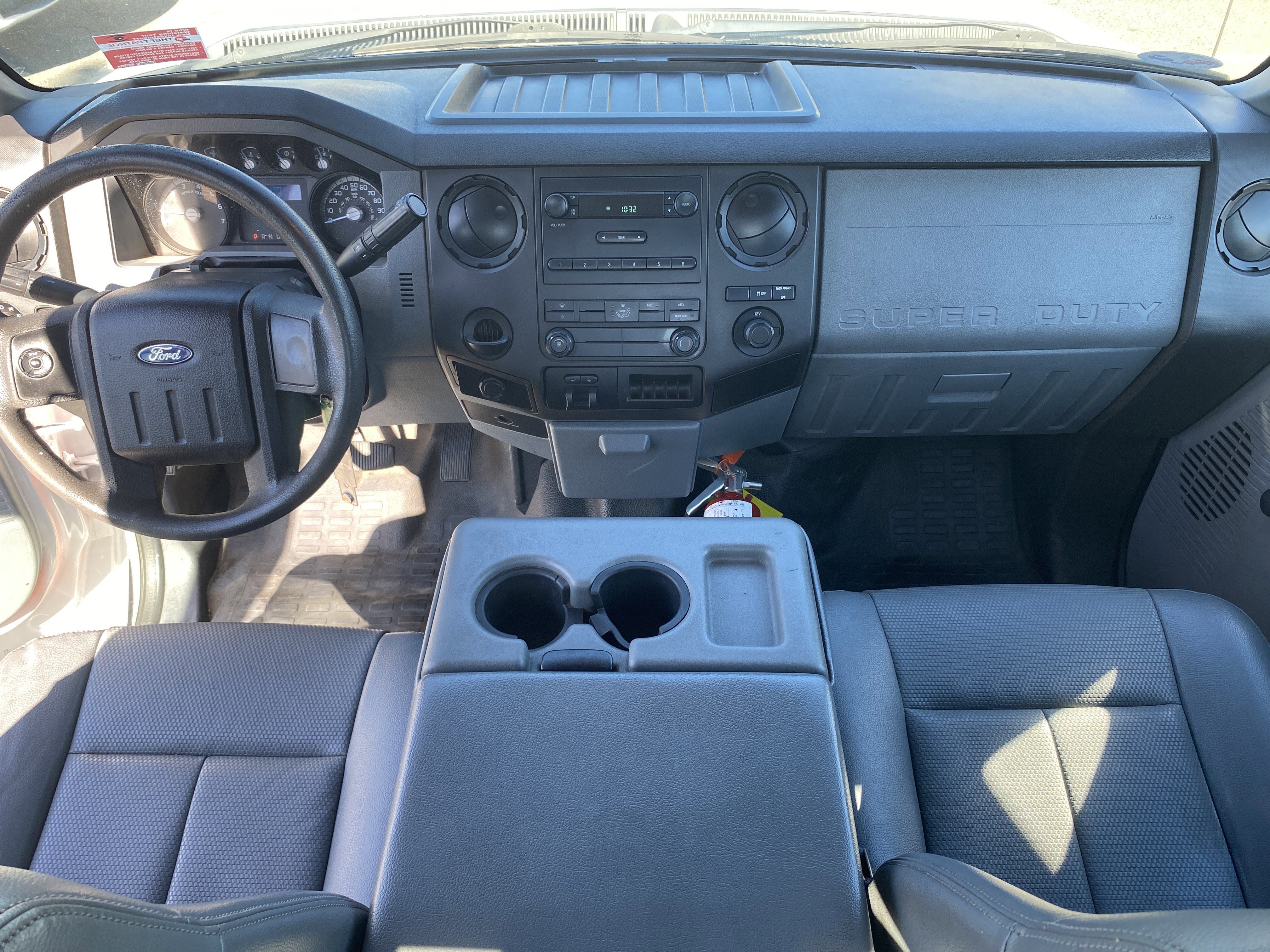 2016 Ford Super Duty F-350 SRW XL