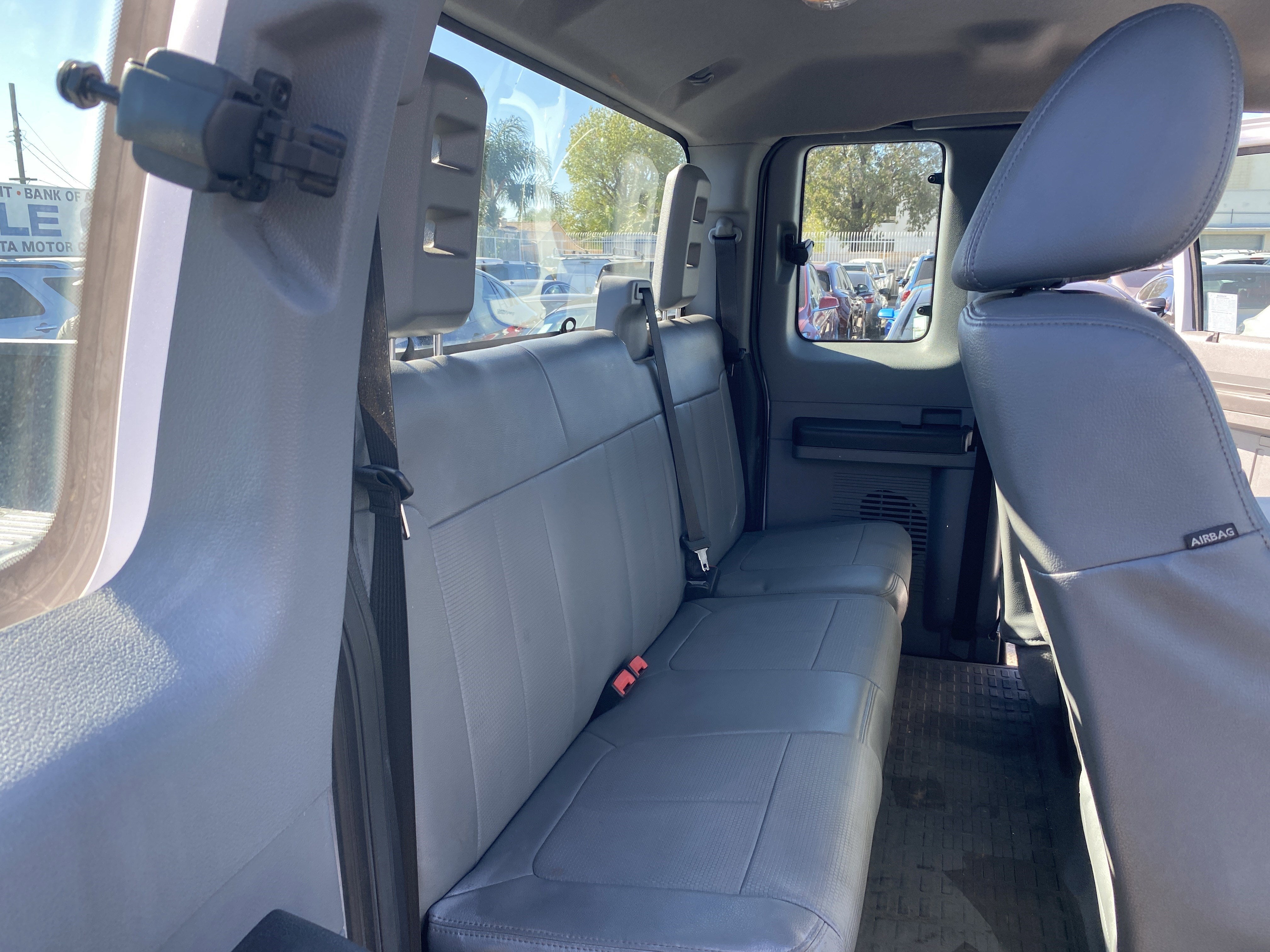 2016 Ford Super Duty F-350 SRW XL