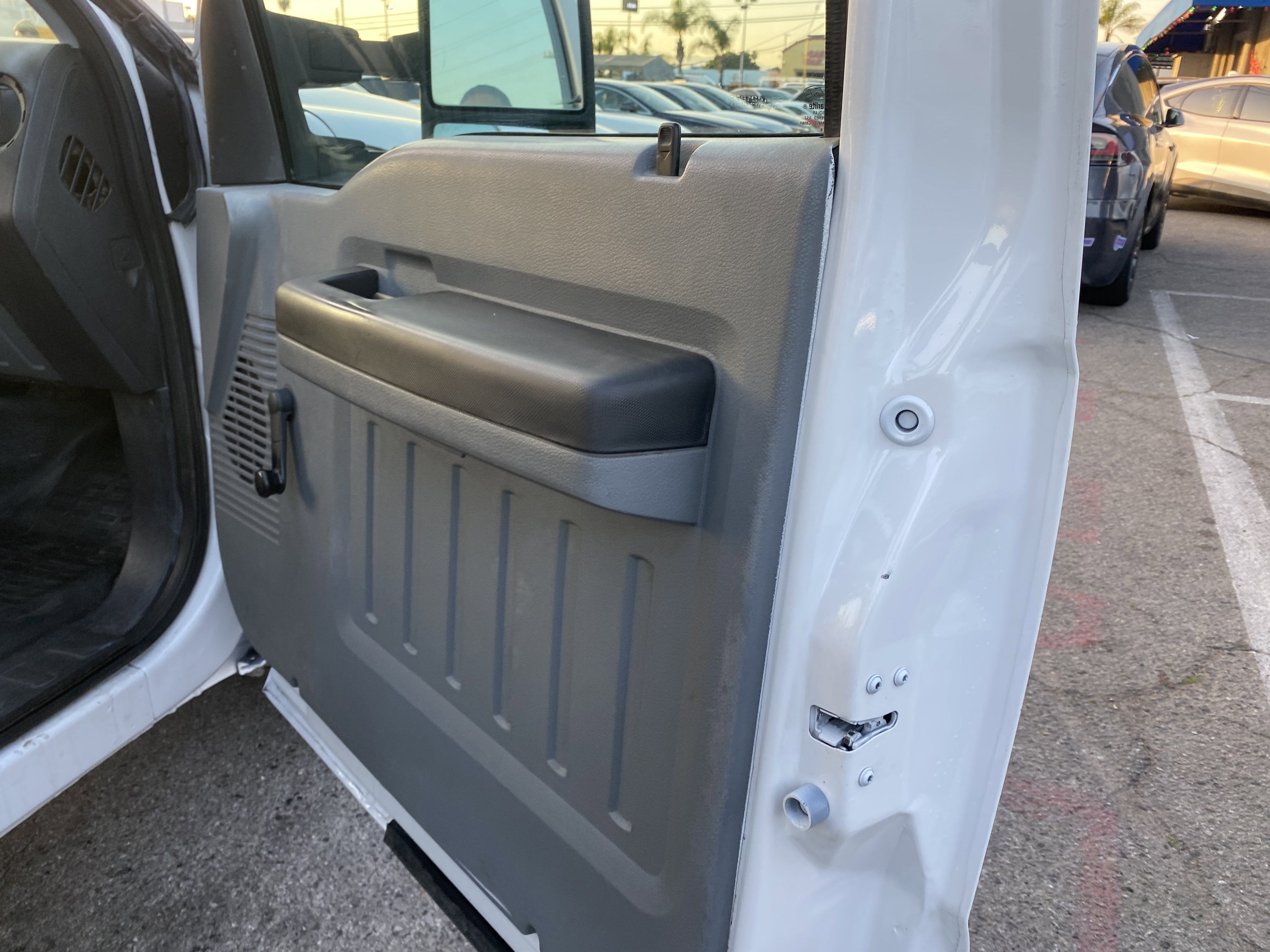 2014 Ford Super Duty F-350 SRW XL