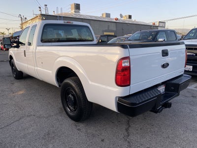 2014 Ford Super Duty F-350 SRW XL