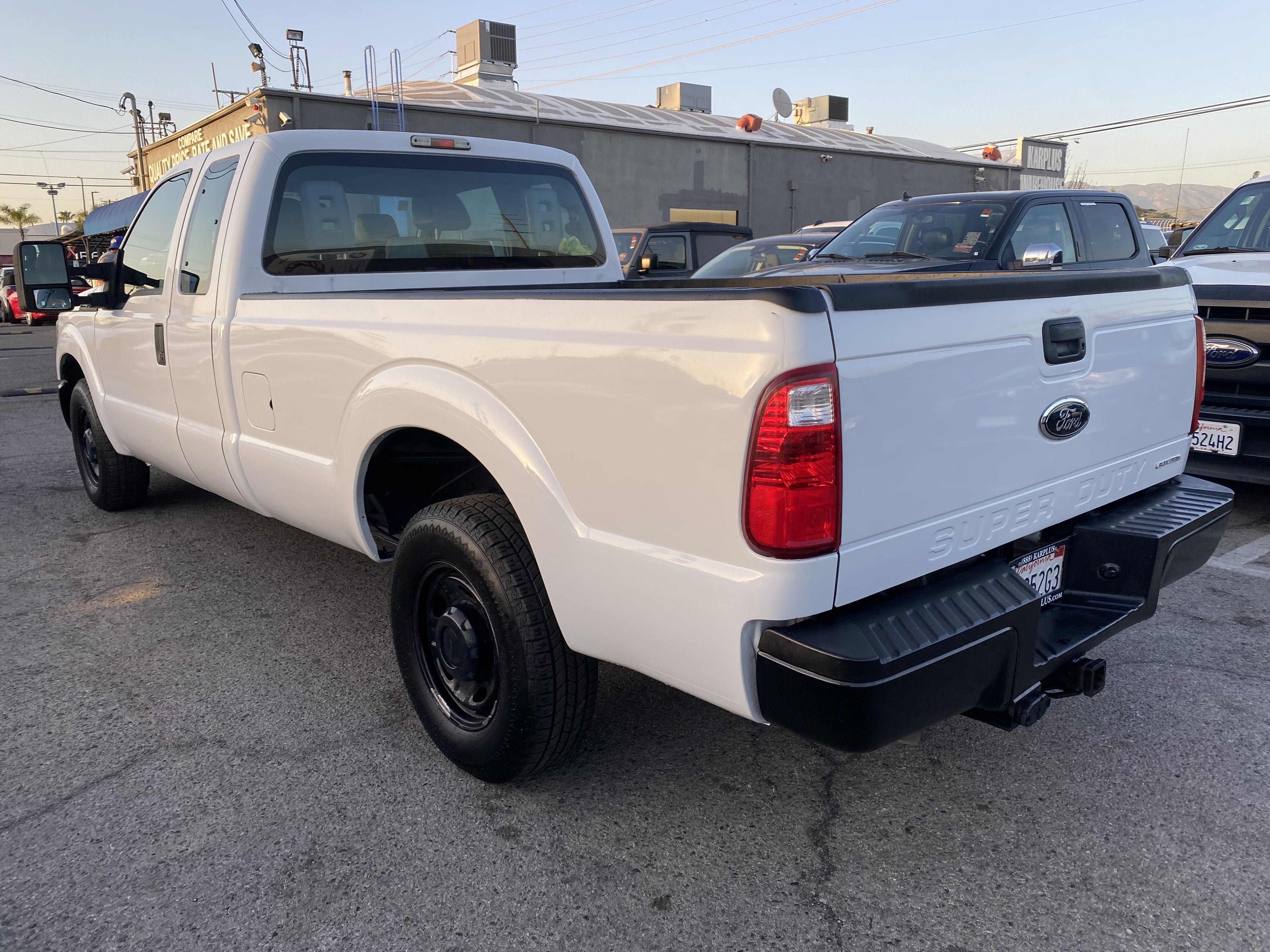 2014 Ford Super Duty F-350 SRW XL