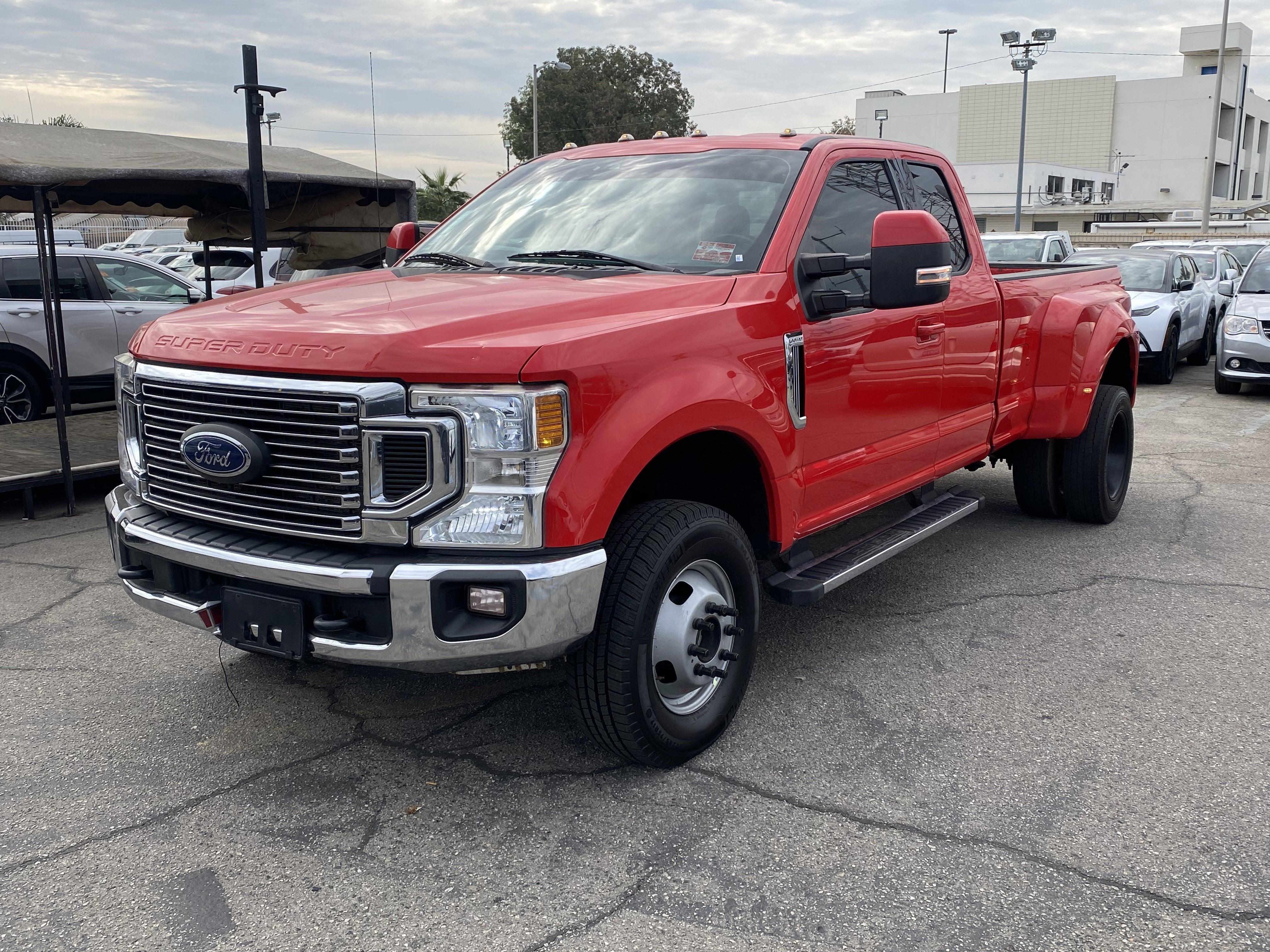 2021 Ford Super Duty F-350 DRW LARIAT