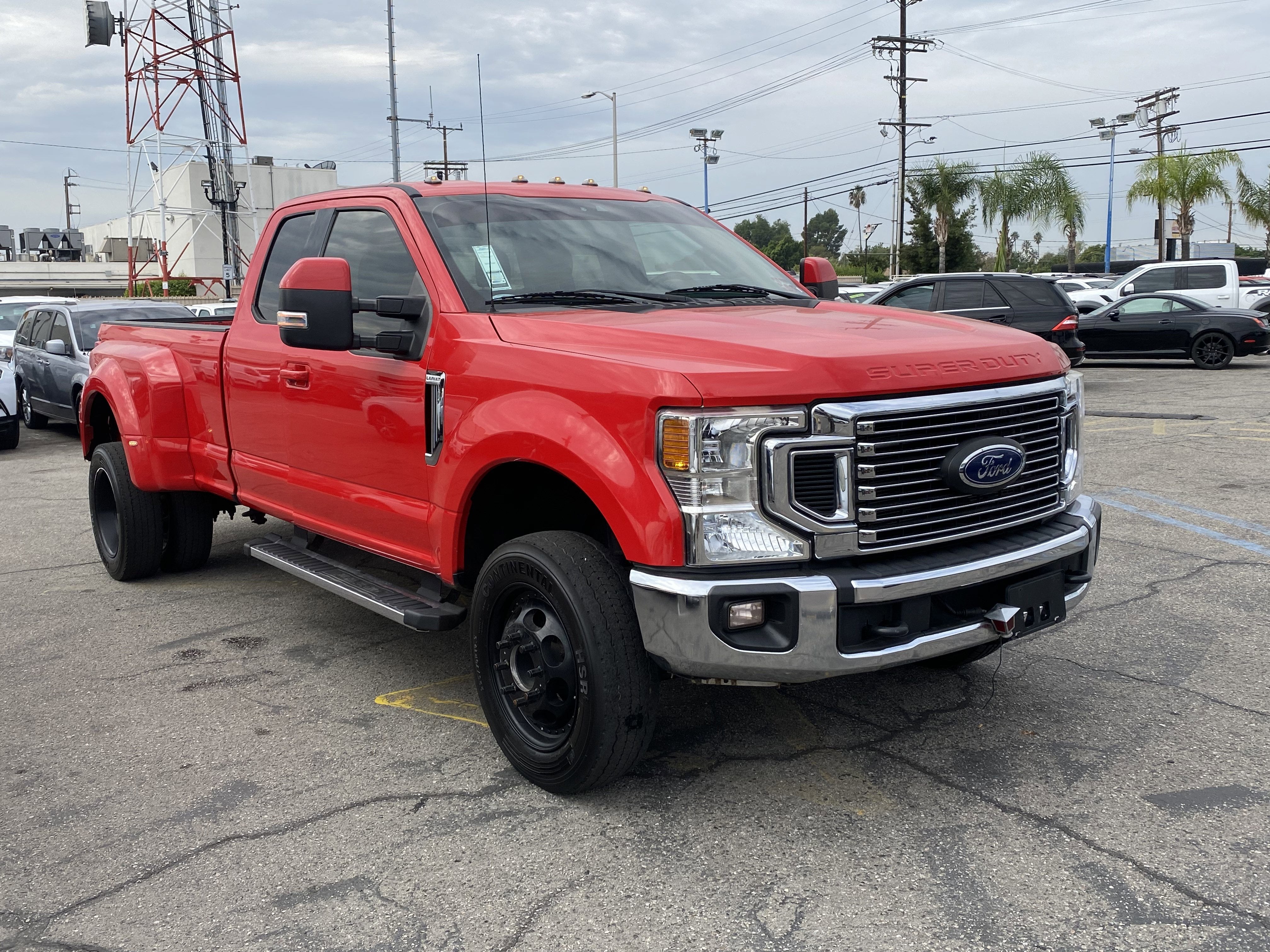 2021 Ford Super Duty F-350 DRW LARIAT