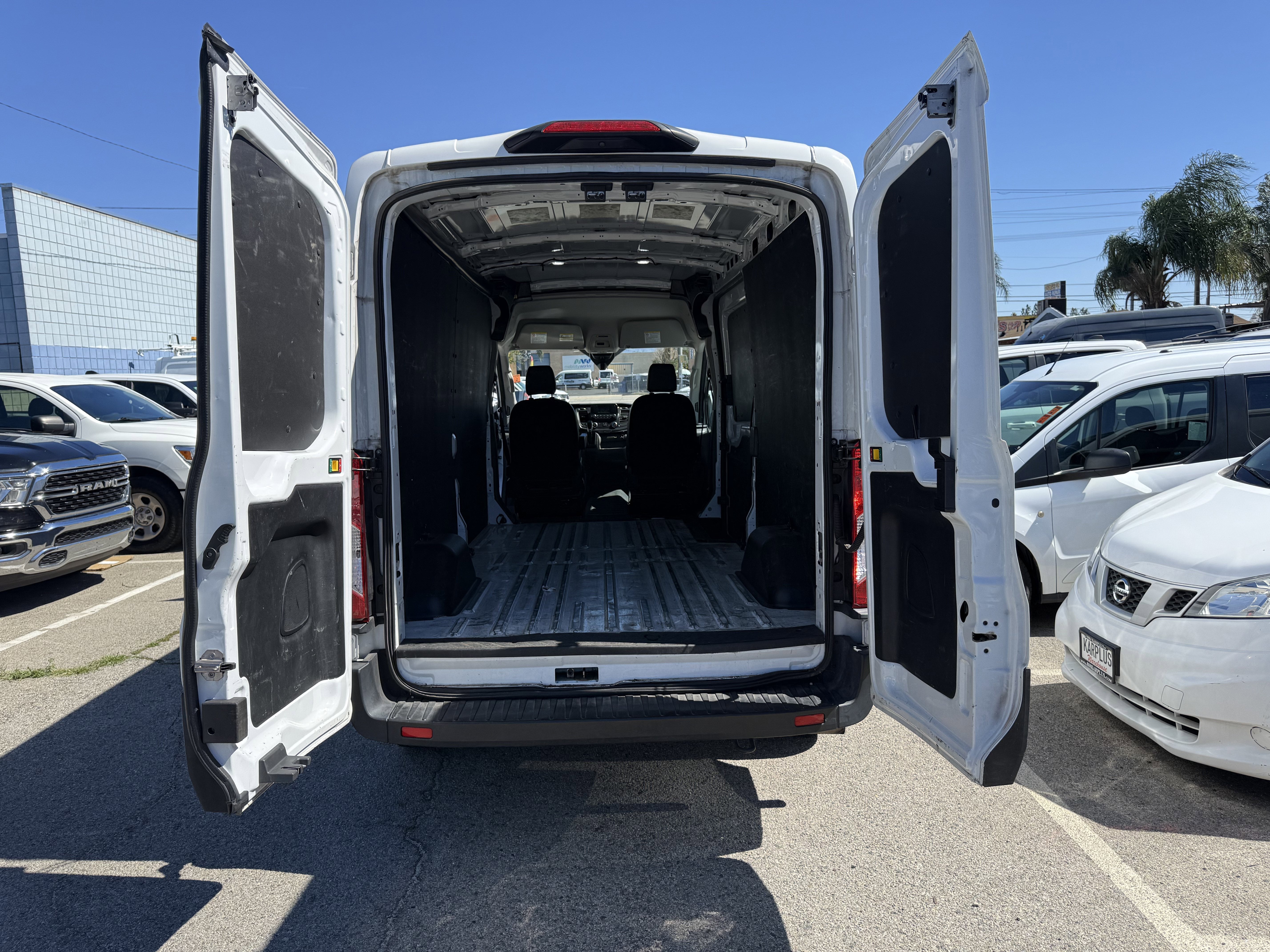 2023 Ford Transit Cargo Van Base