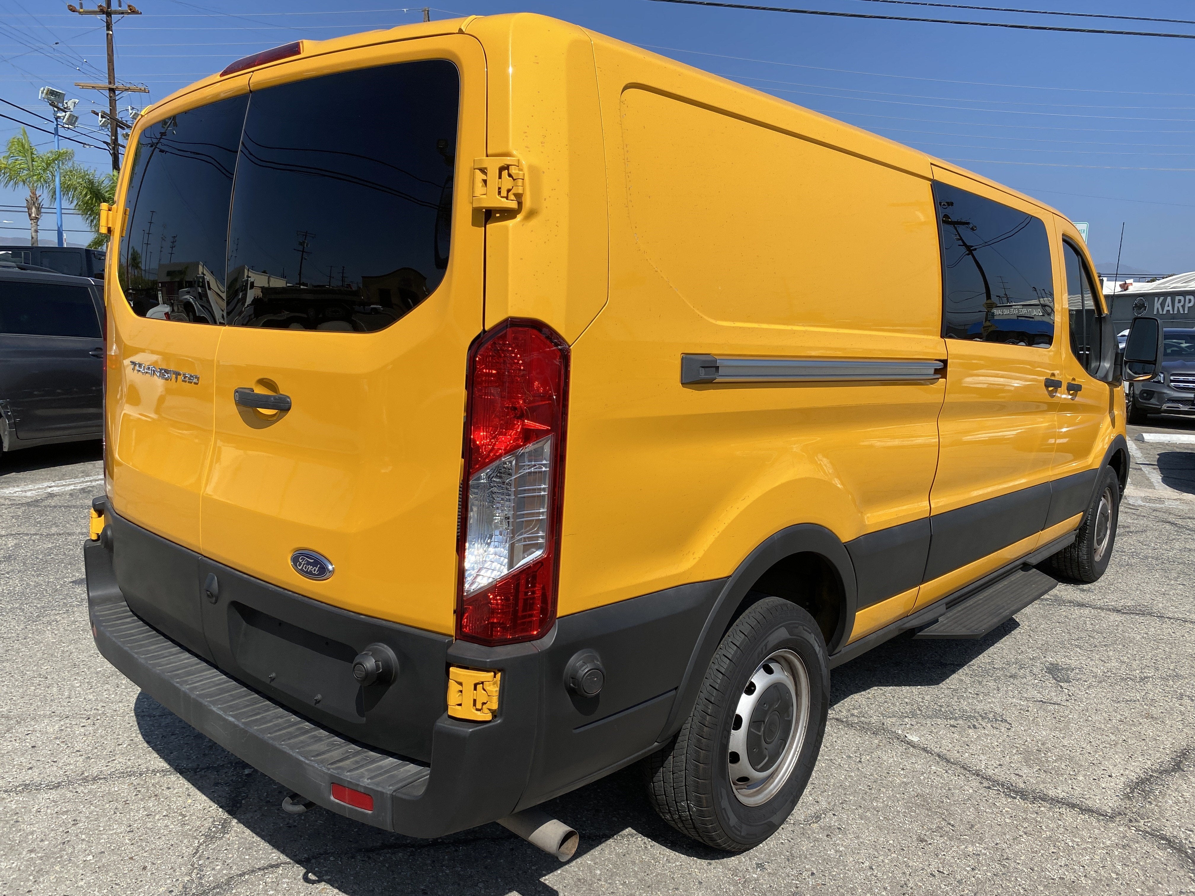 2020 Ford Transit Crew Van Base