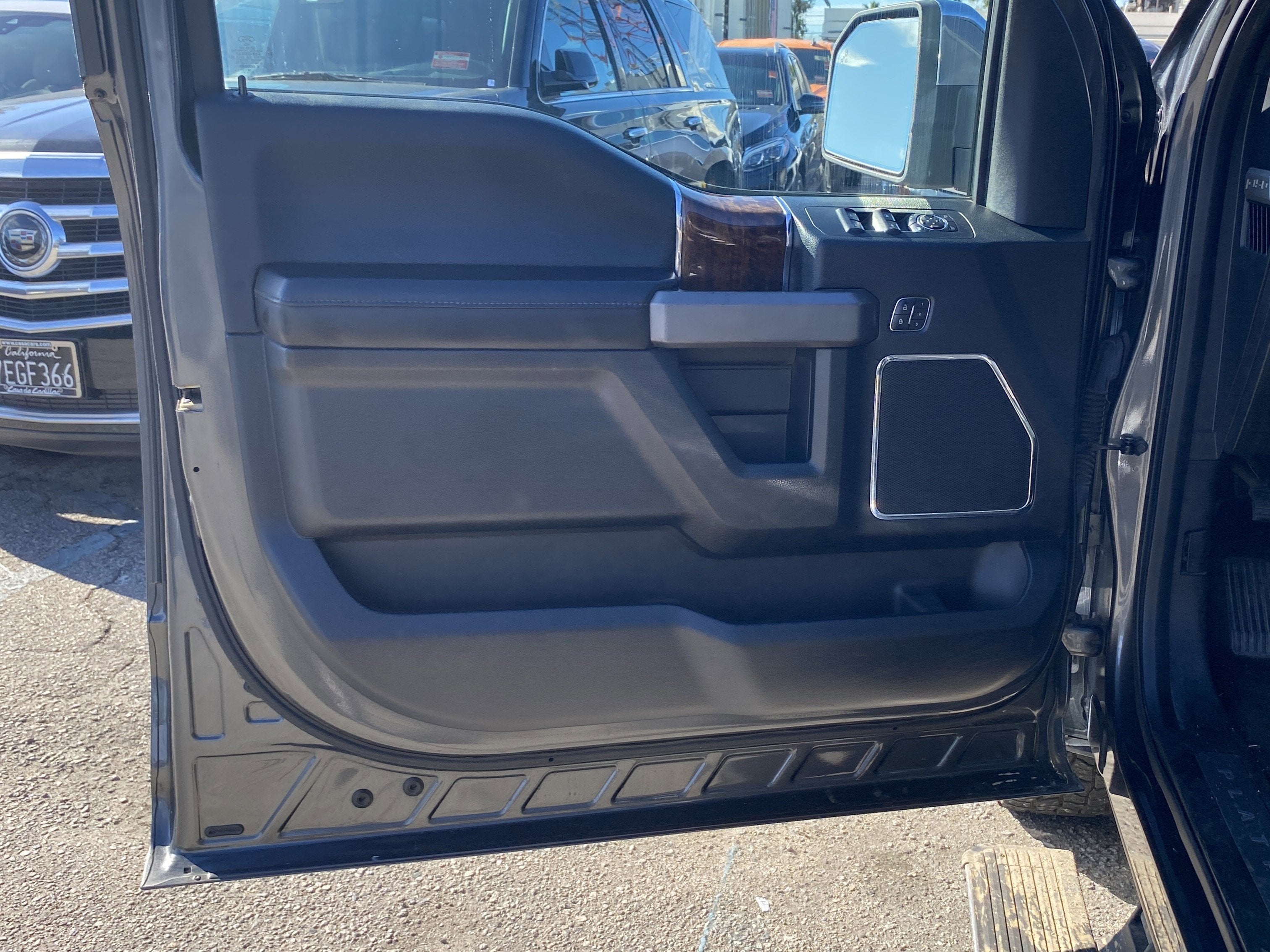 2016 Ford F-150 Platinum