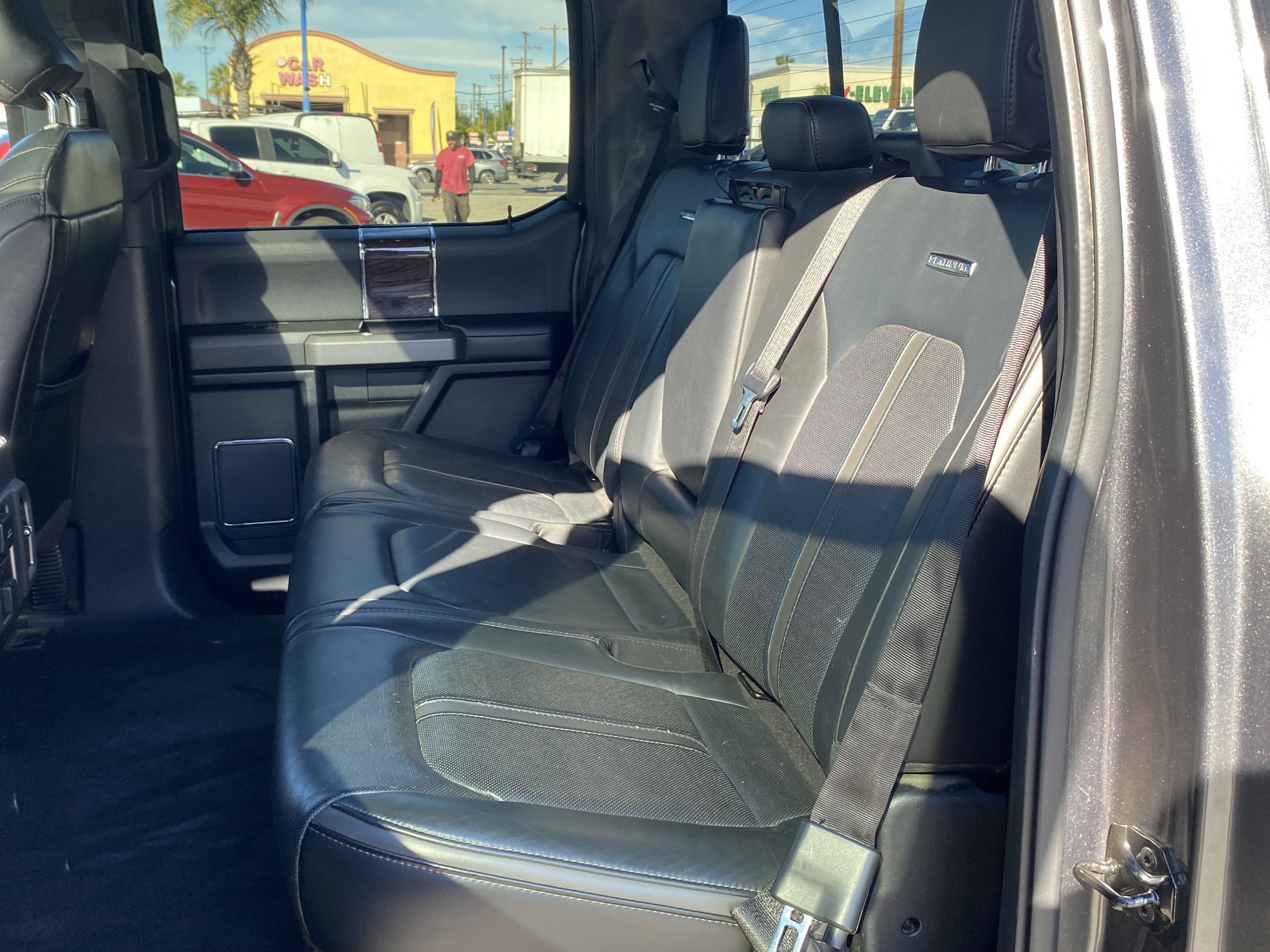 2016 Ford F-150 Platinum