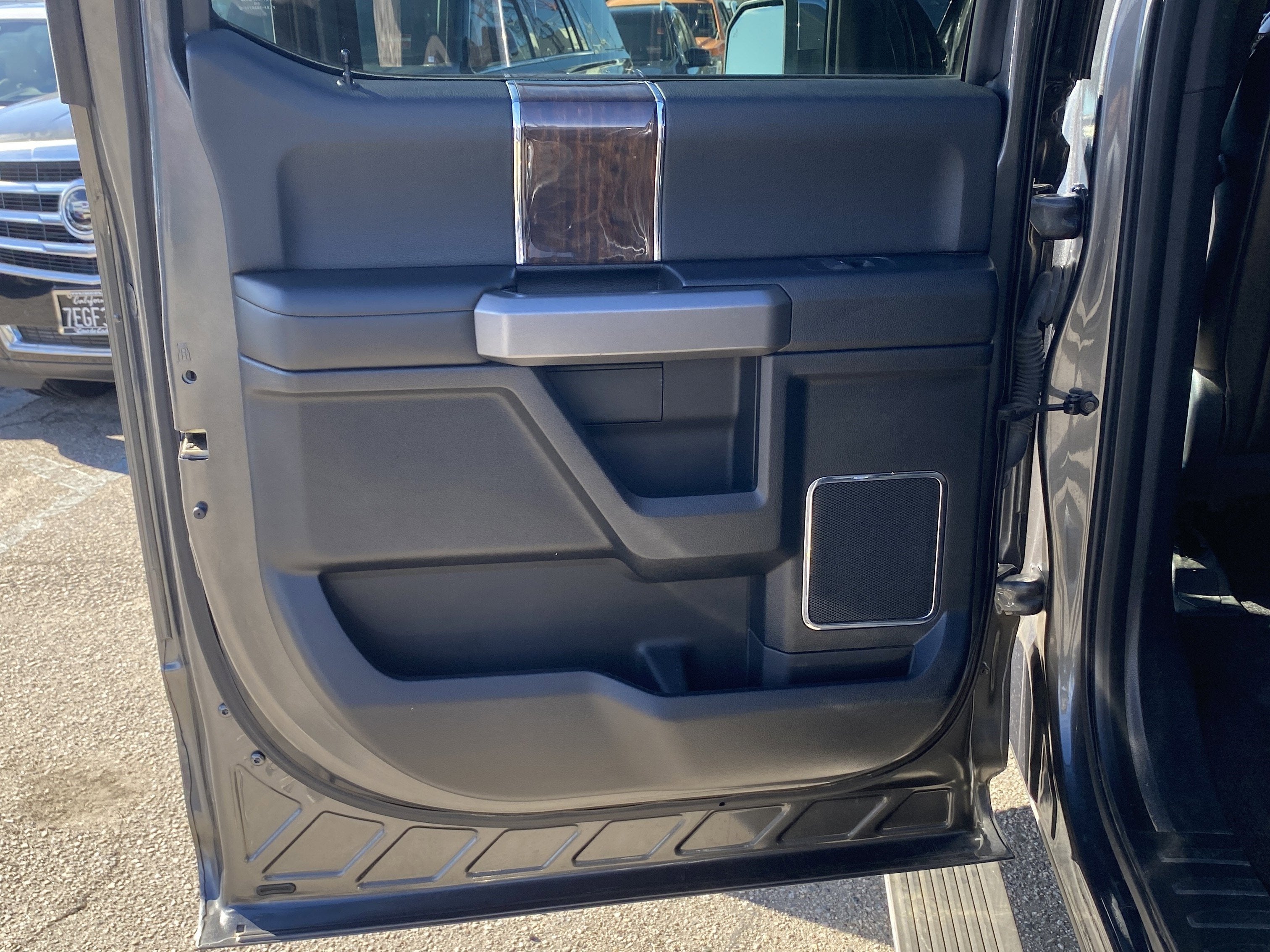 2016 Ford F-150 Platinum