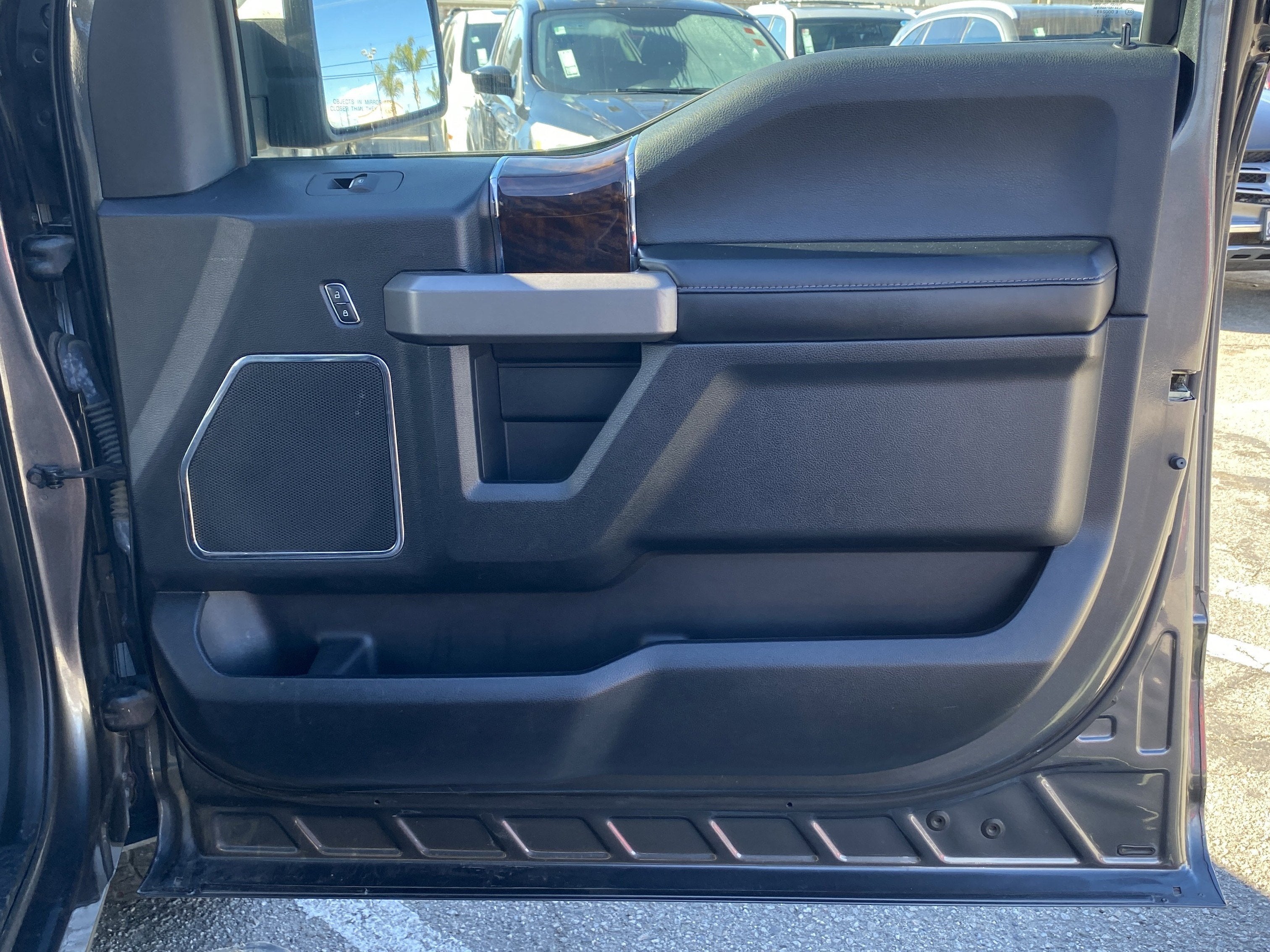 2016 Ford F-150 Platinum