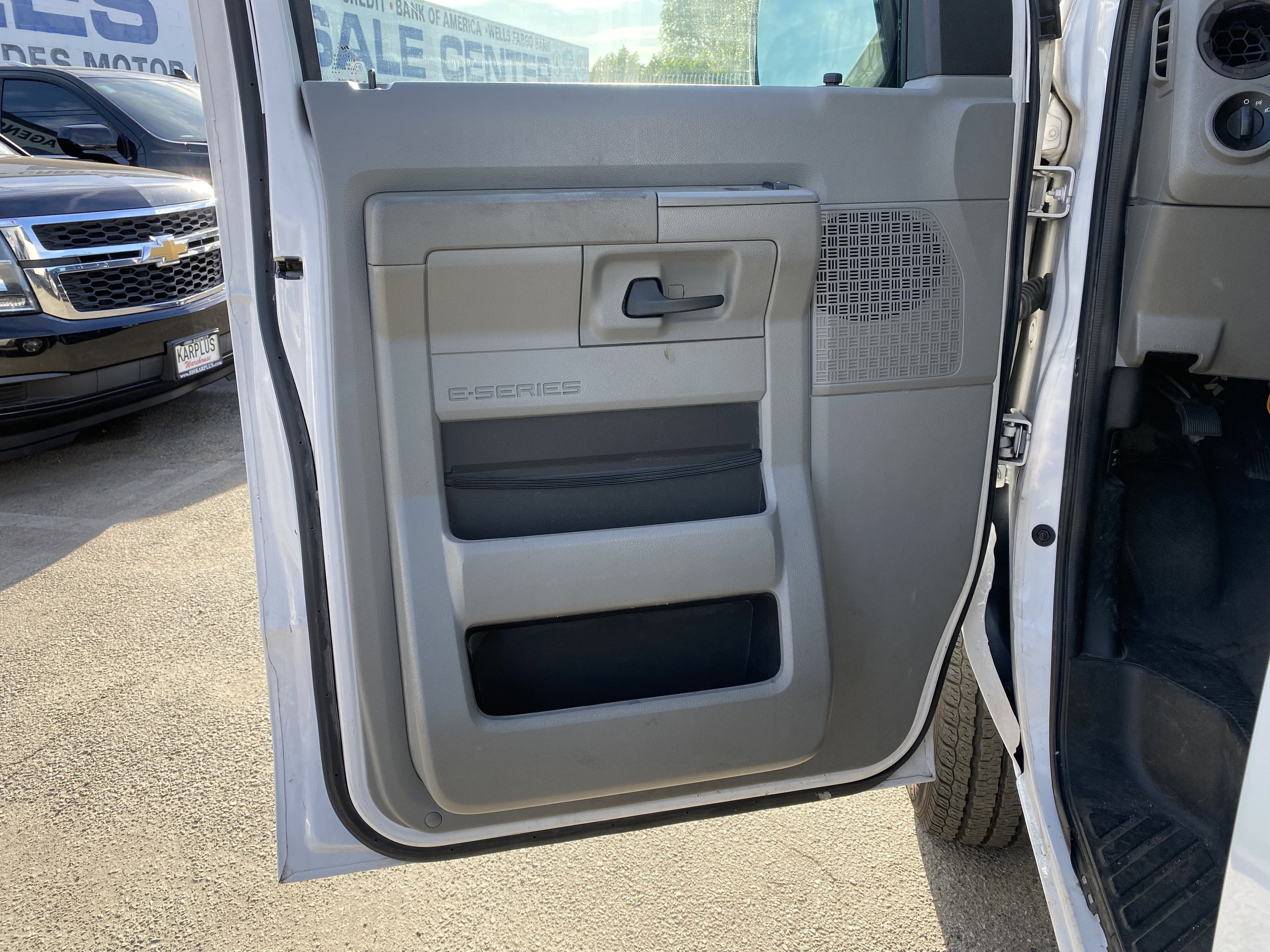 2013 Ford Econoline Cargo Van Commercial