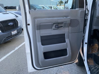 2013 Ford Econoline Cargo Van Commercial