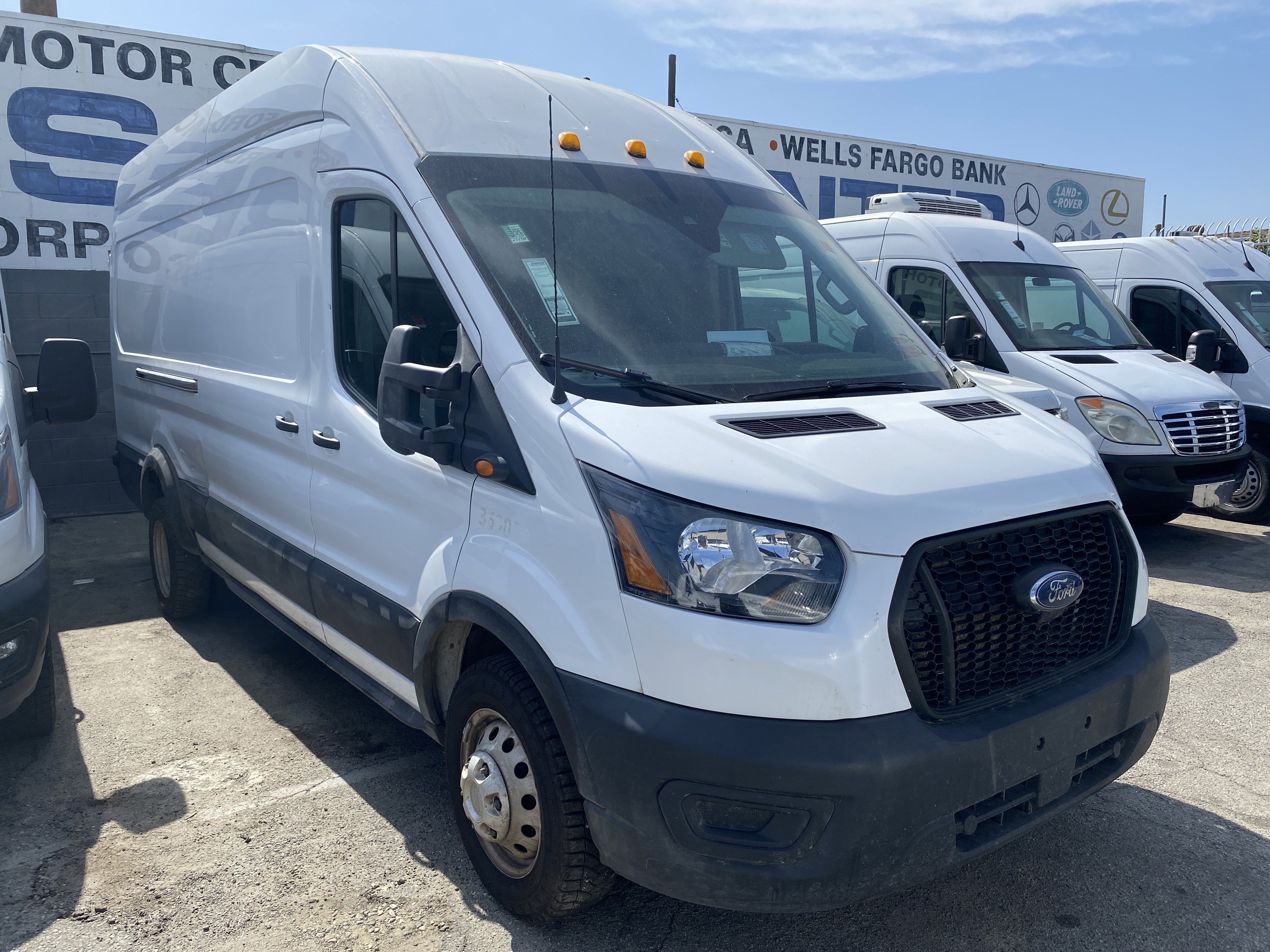 2022 Ford Transit Cargo Van T-350 HD 148" EL Hi Rf 10360 GVWR DRW RWD