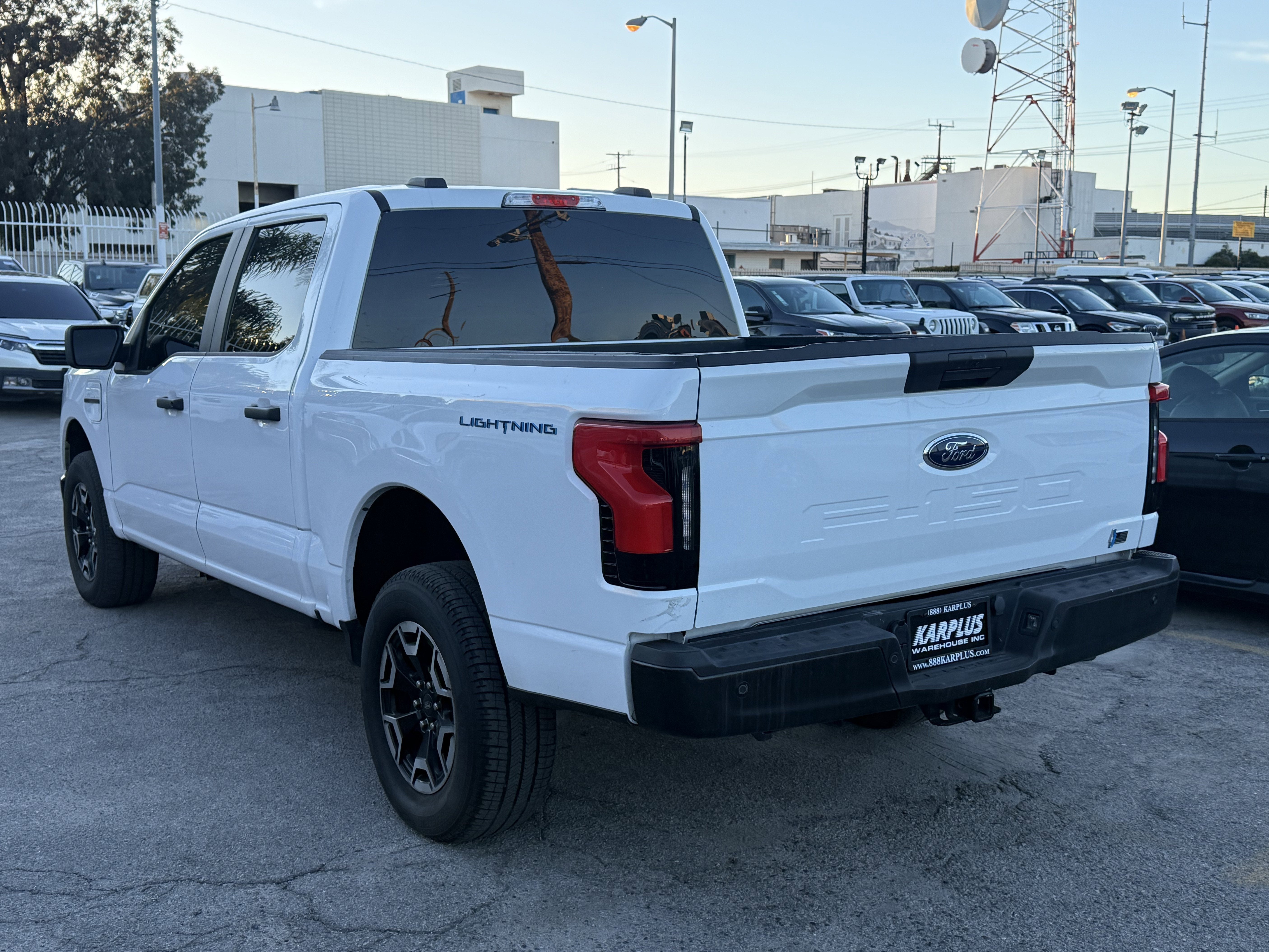 2023 Ford F-150 Lightning Pro
