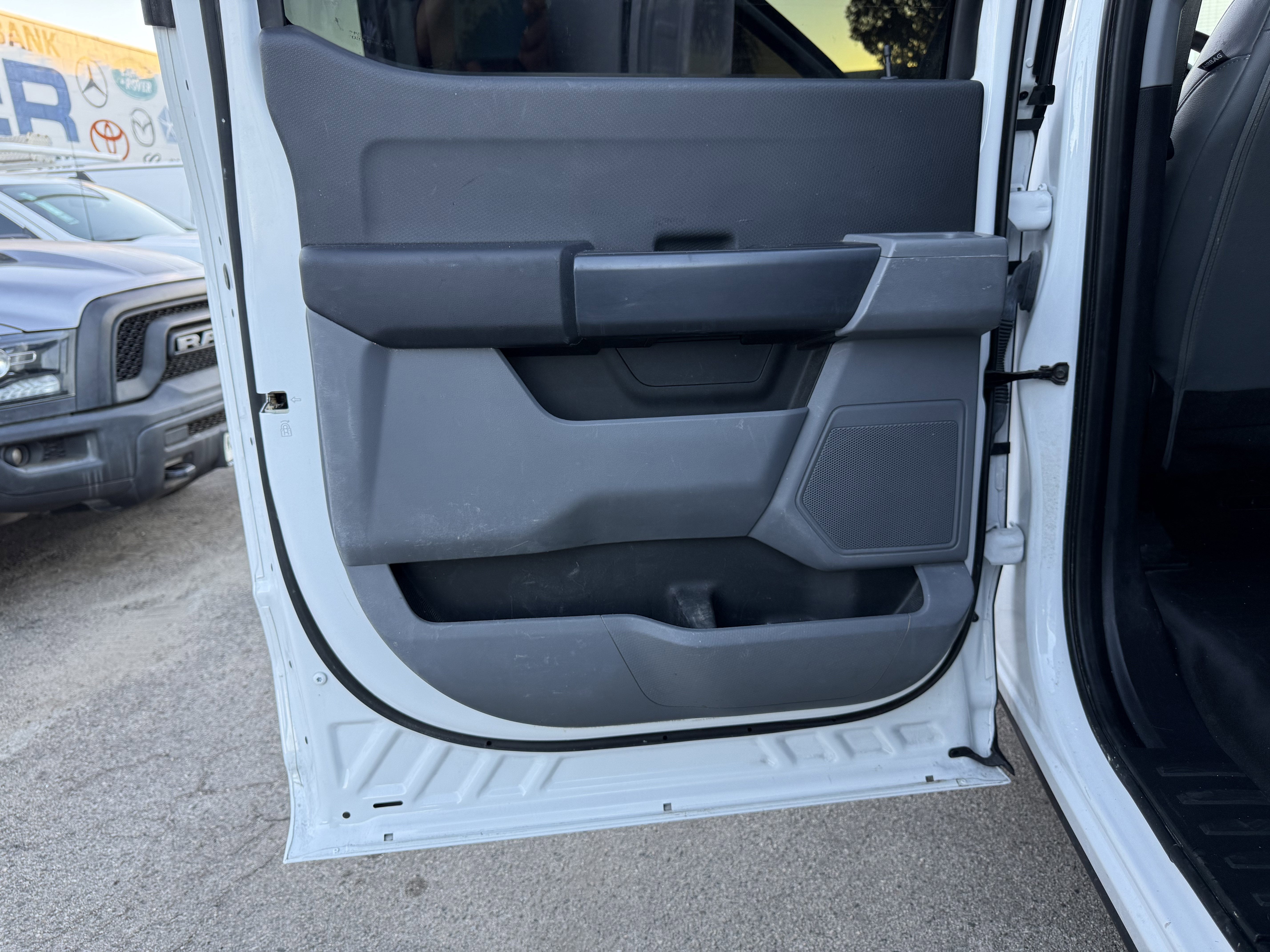 2023 Ford F-150 Lightning Pro