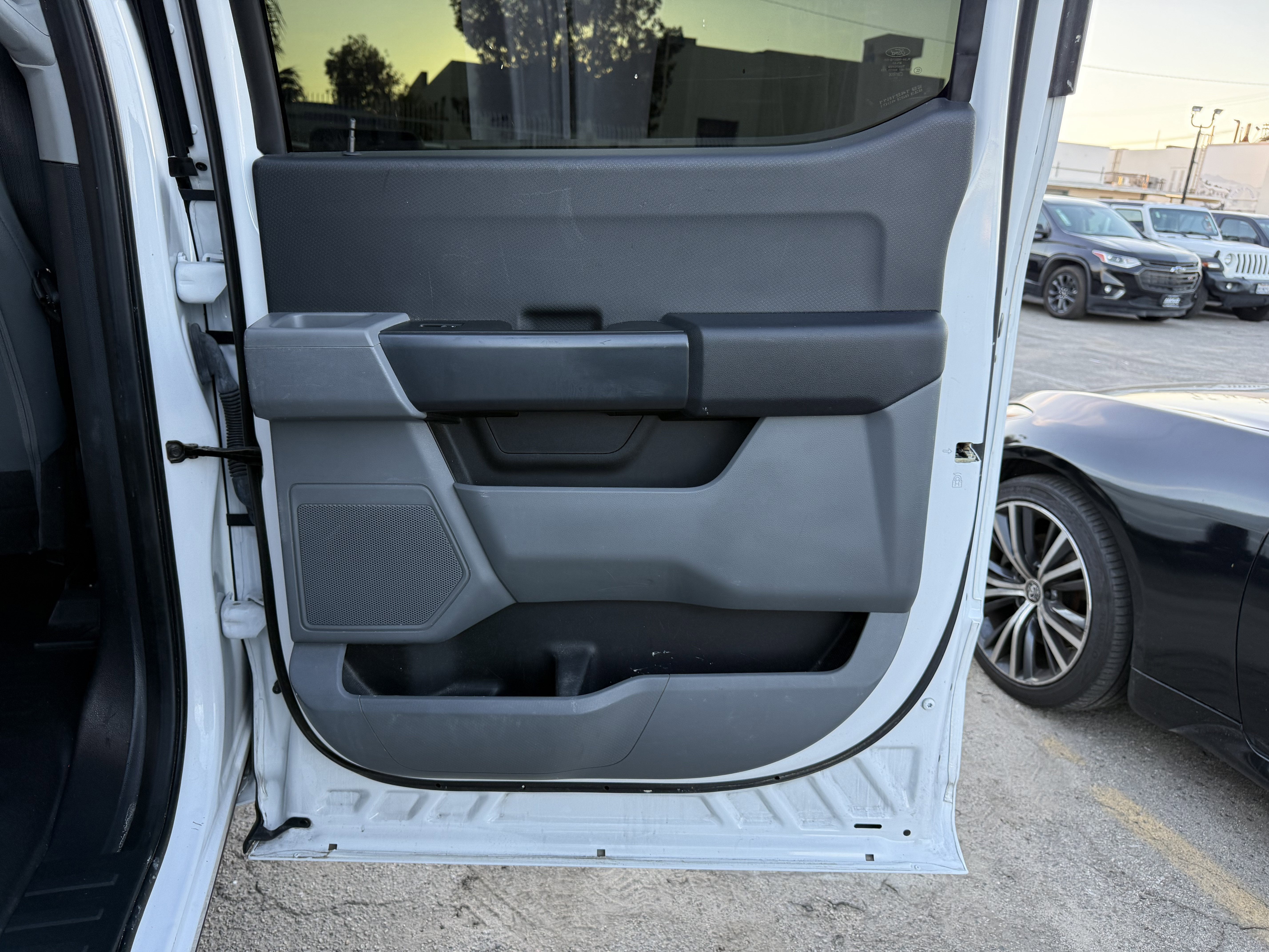 2023 Ford F-150 Lightning Pro