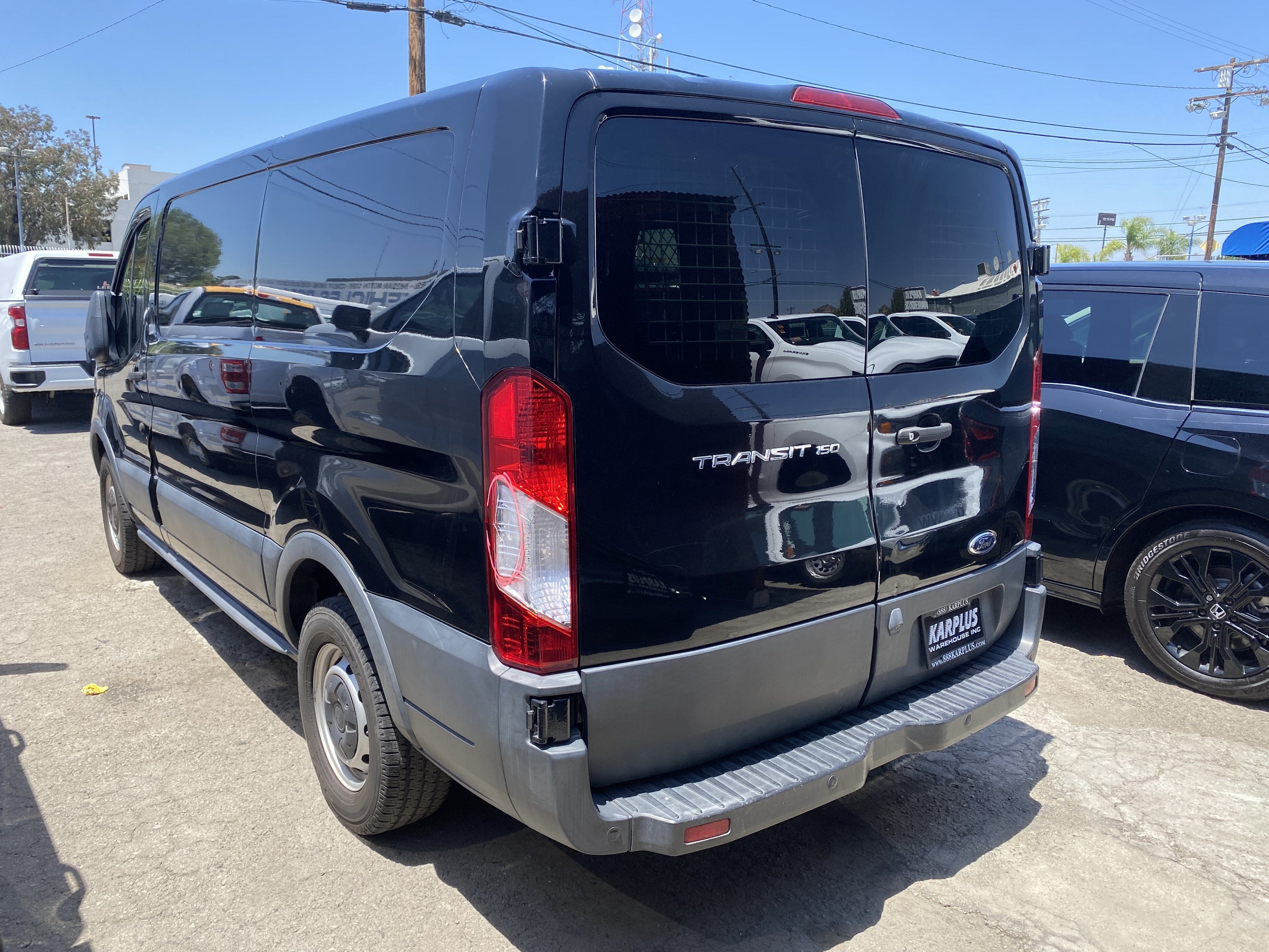 2019 Ford Transit Van T-150 130" Low Rf 8600 GVWR Swing-Out RH Dr