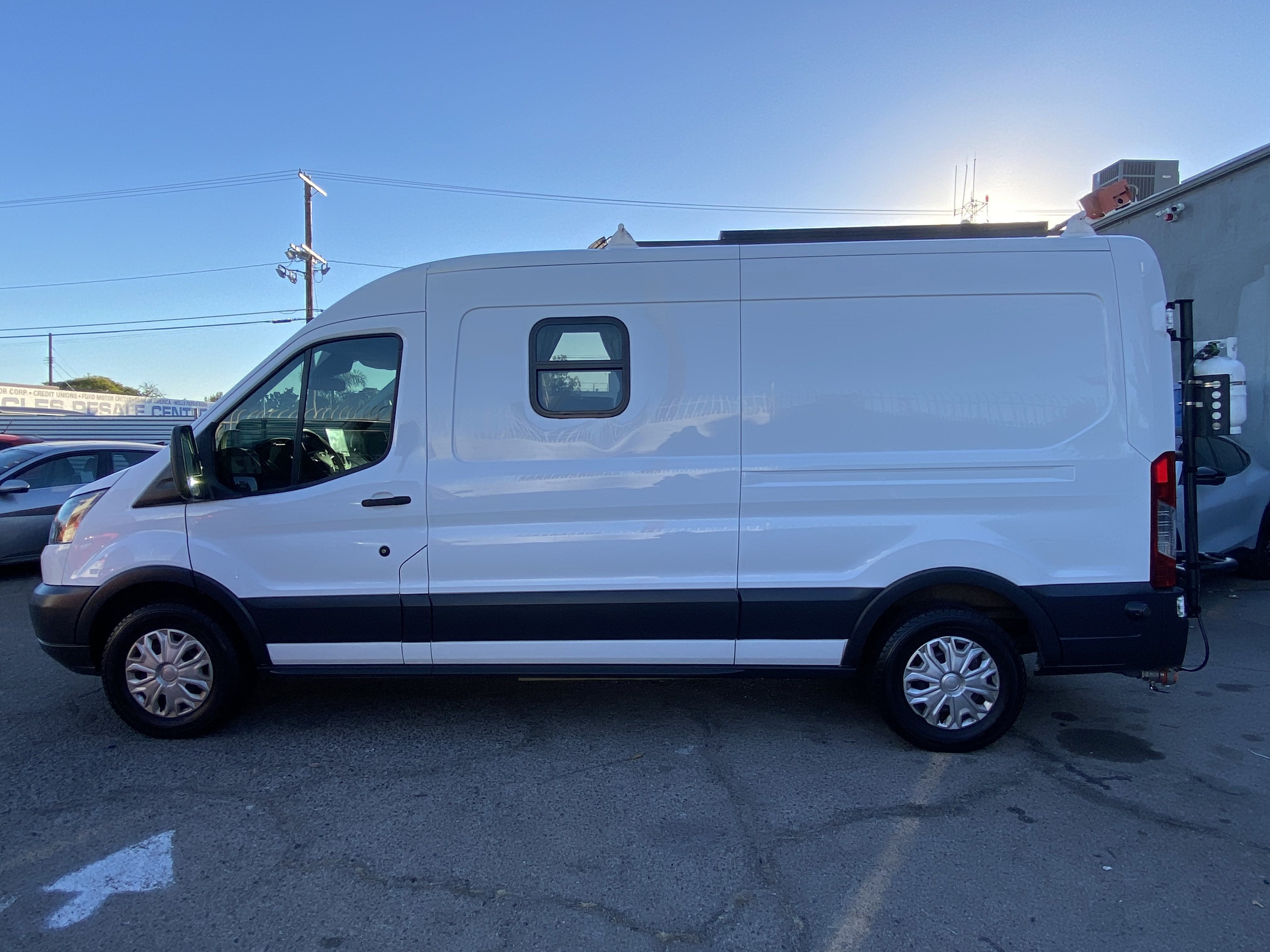 2016 Ford Transit Cargo Van T-250 148 MED RF 9000 GV