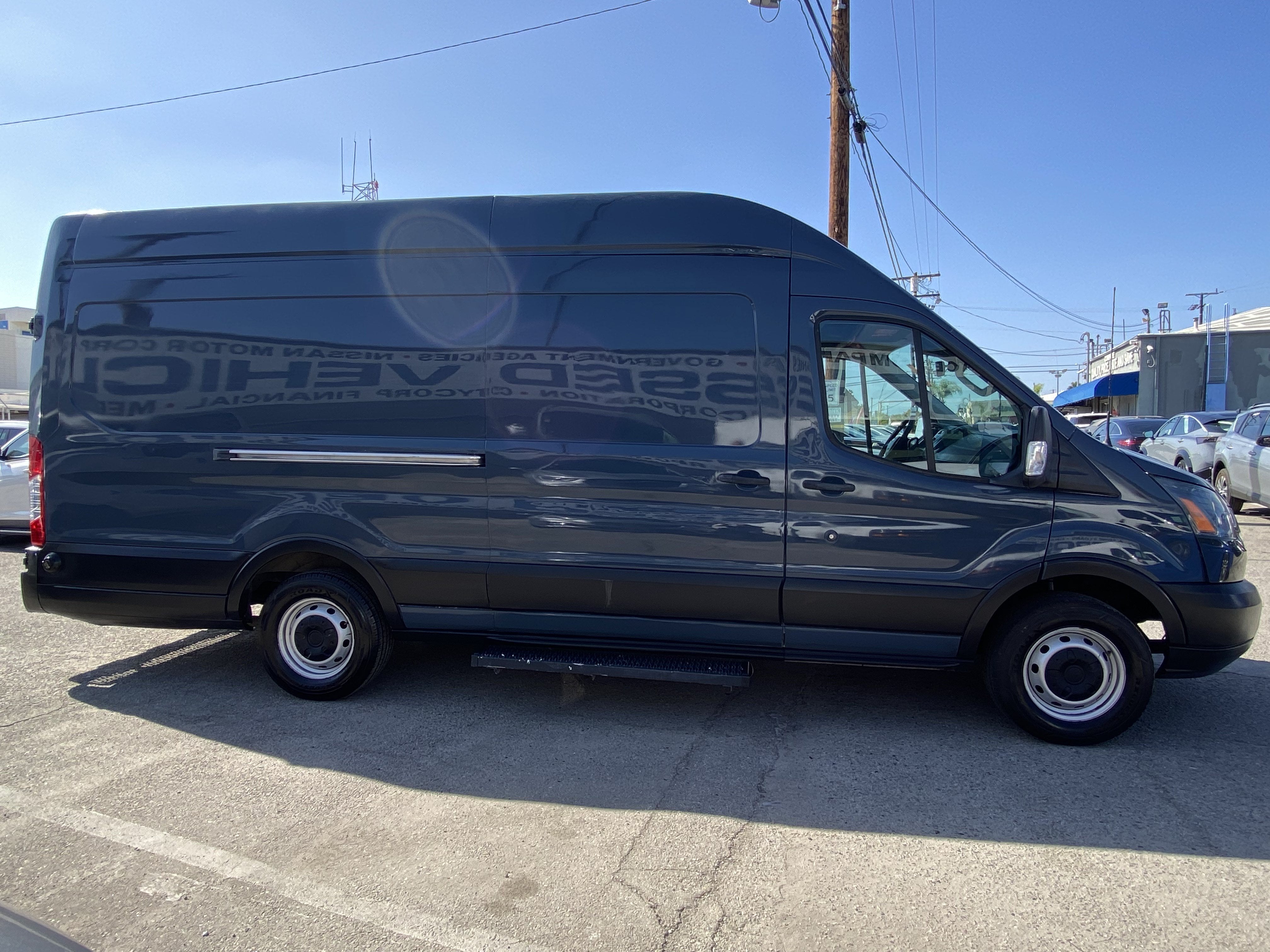 2019 Ford Transit Van T-250 148 EL HI RF 9000