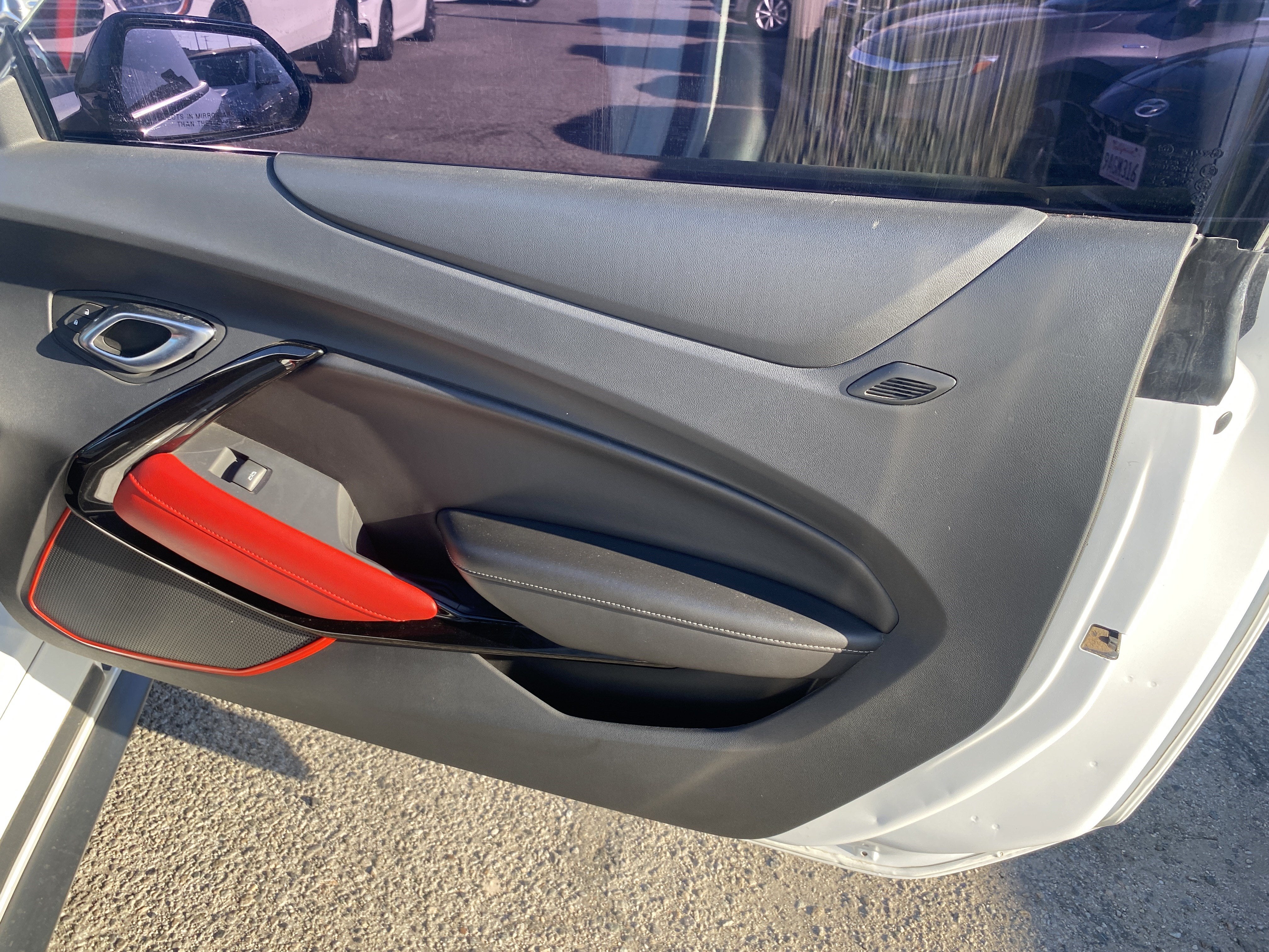 2022 Chevrolet Camaro 2DR CPE 2LT