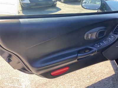 2001 Chevrolet Corvette 2DR CONVERTIBLE
