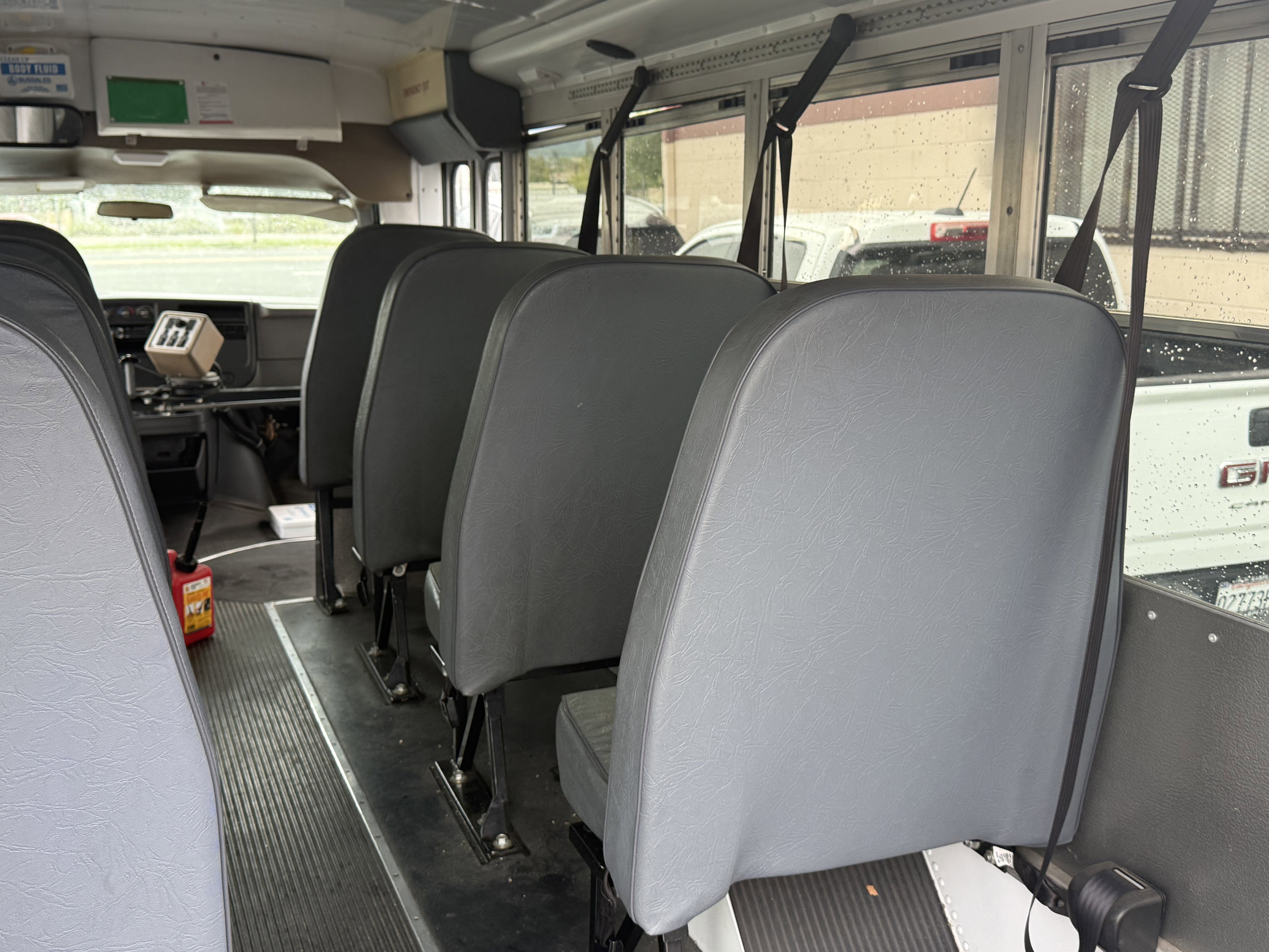 2006 Chevrolet Express Commercial Cutaway C6Y SRW