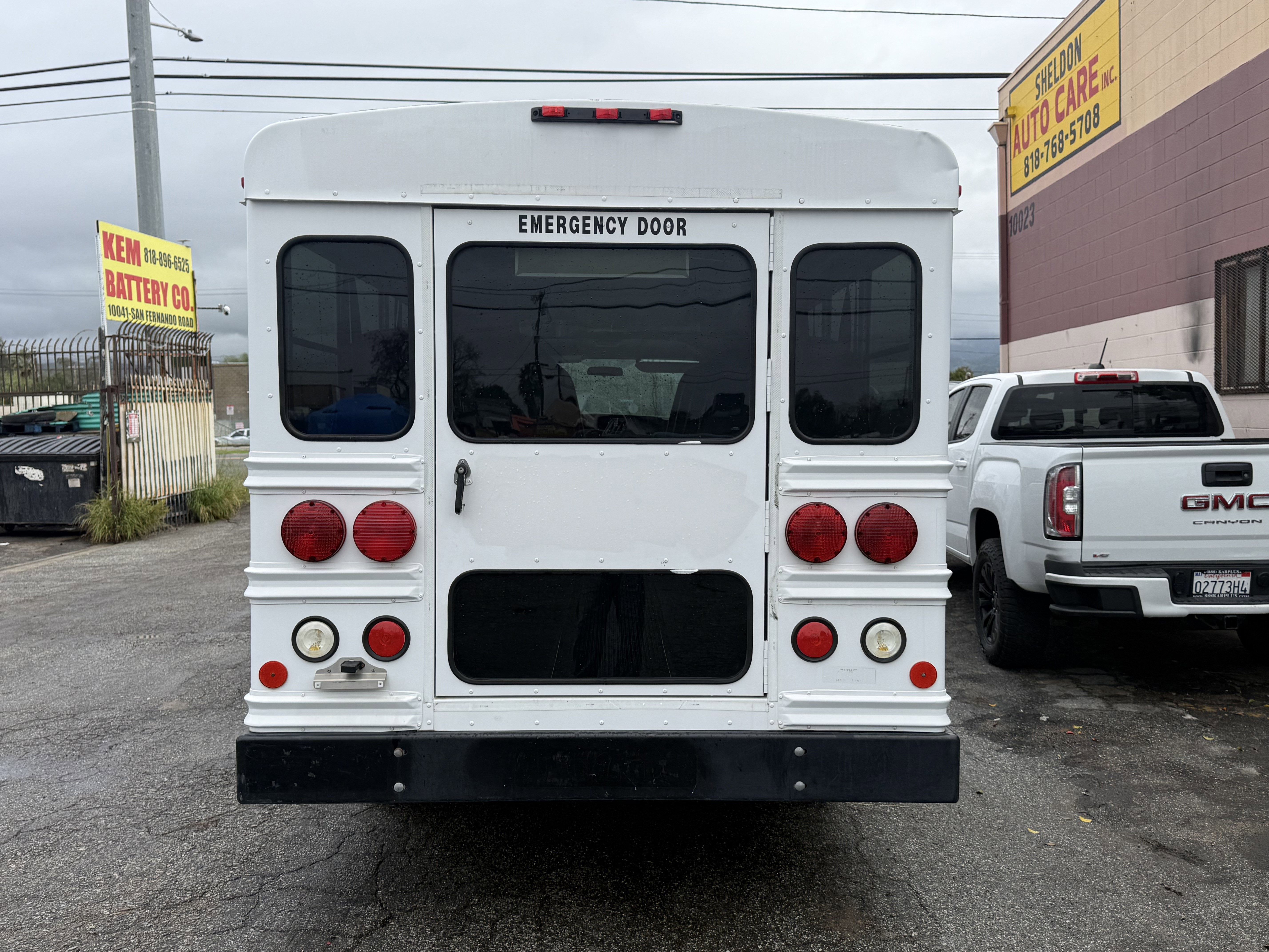 2006 Chevrolet Express Commercial Cutaway C6Y SRW