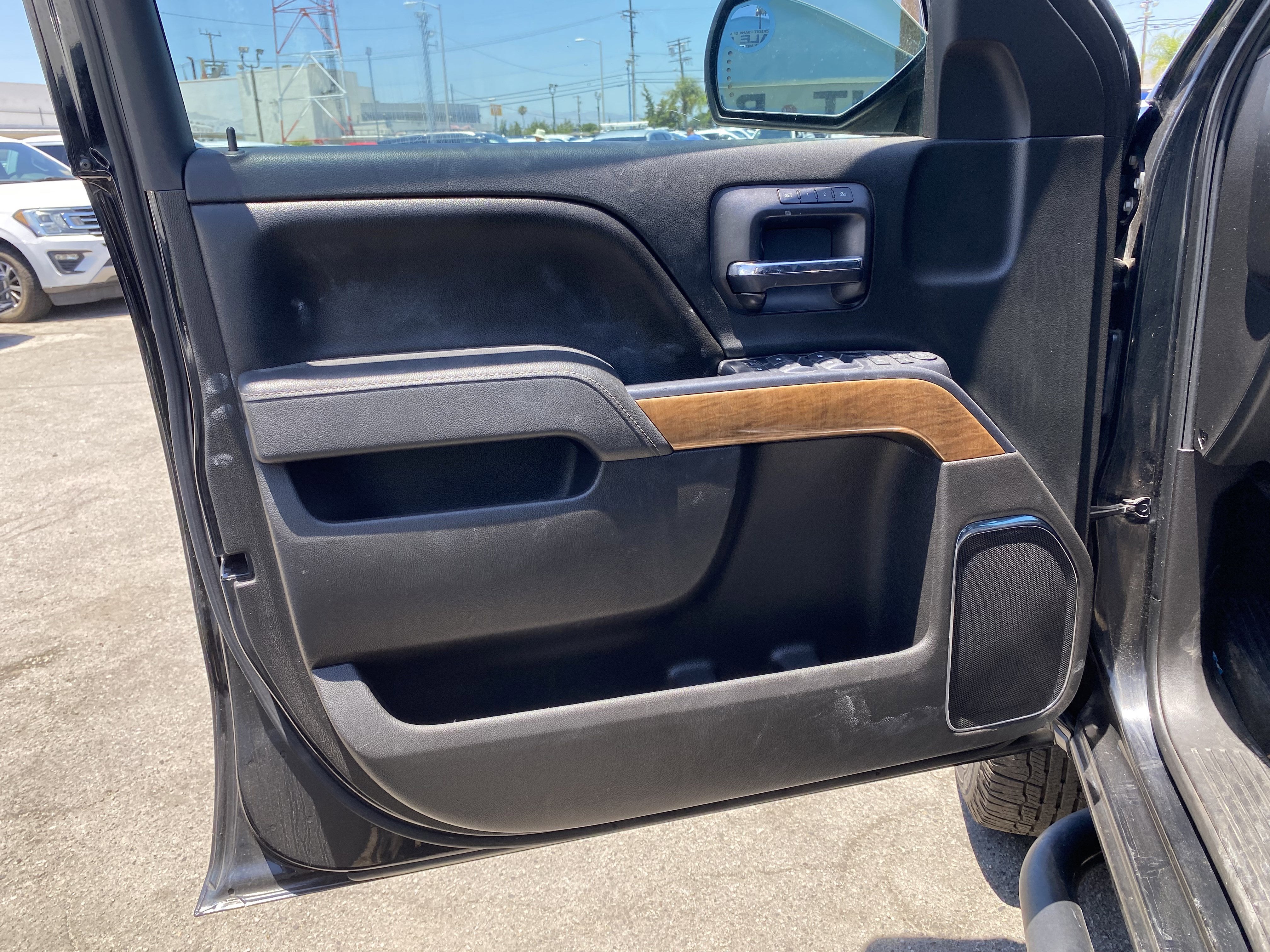 2015 Chevrolet Silverado 2500HD Built After Aug 14 LTZ