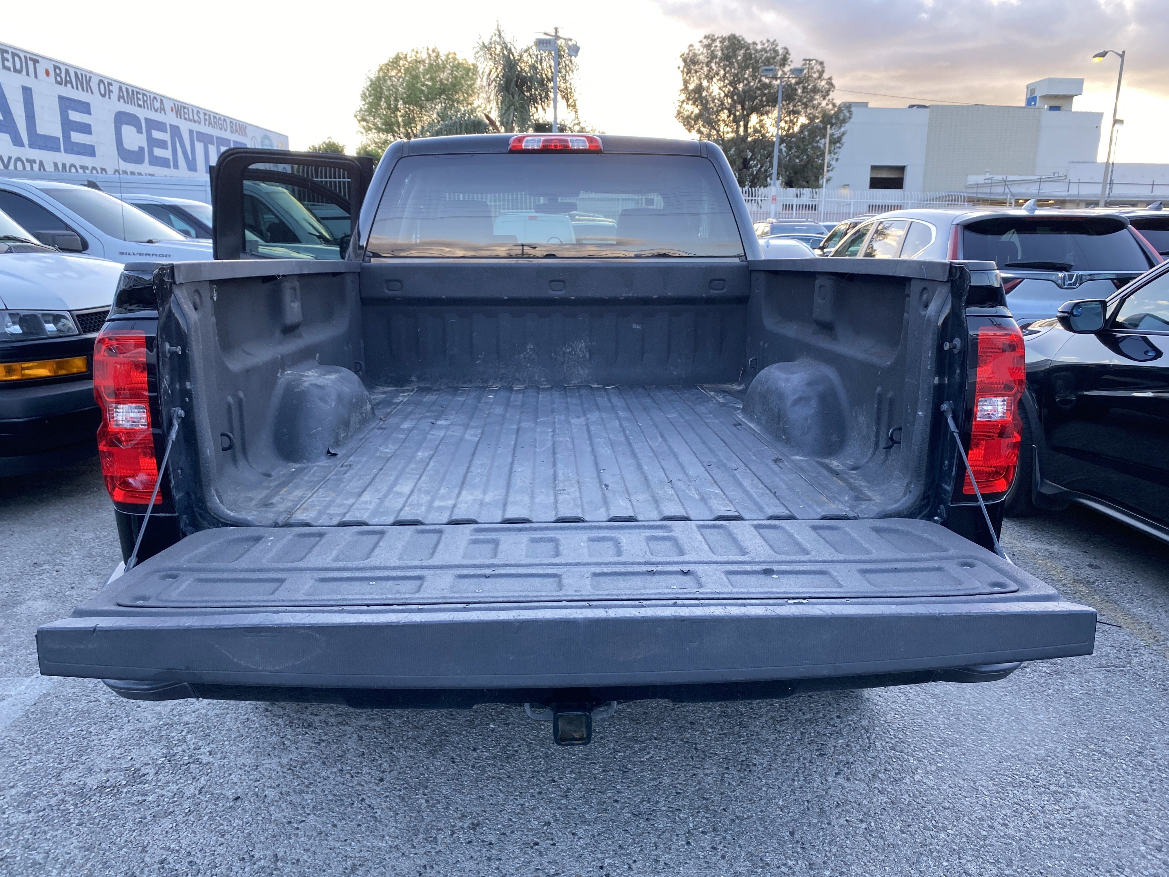 2018 Chevrolet Silverado 1500 Custom