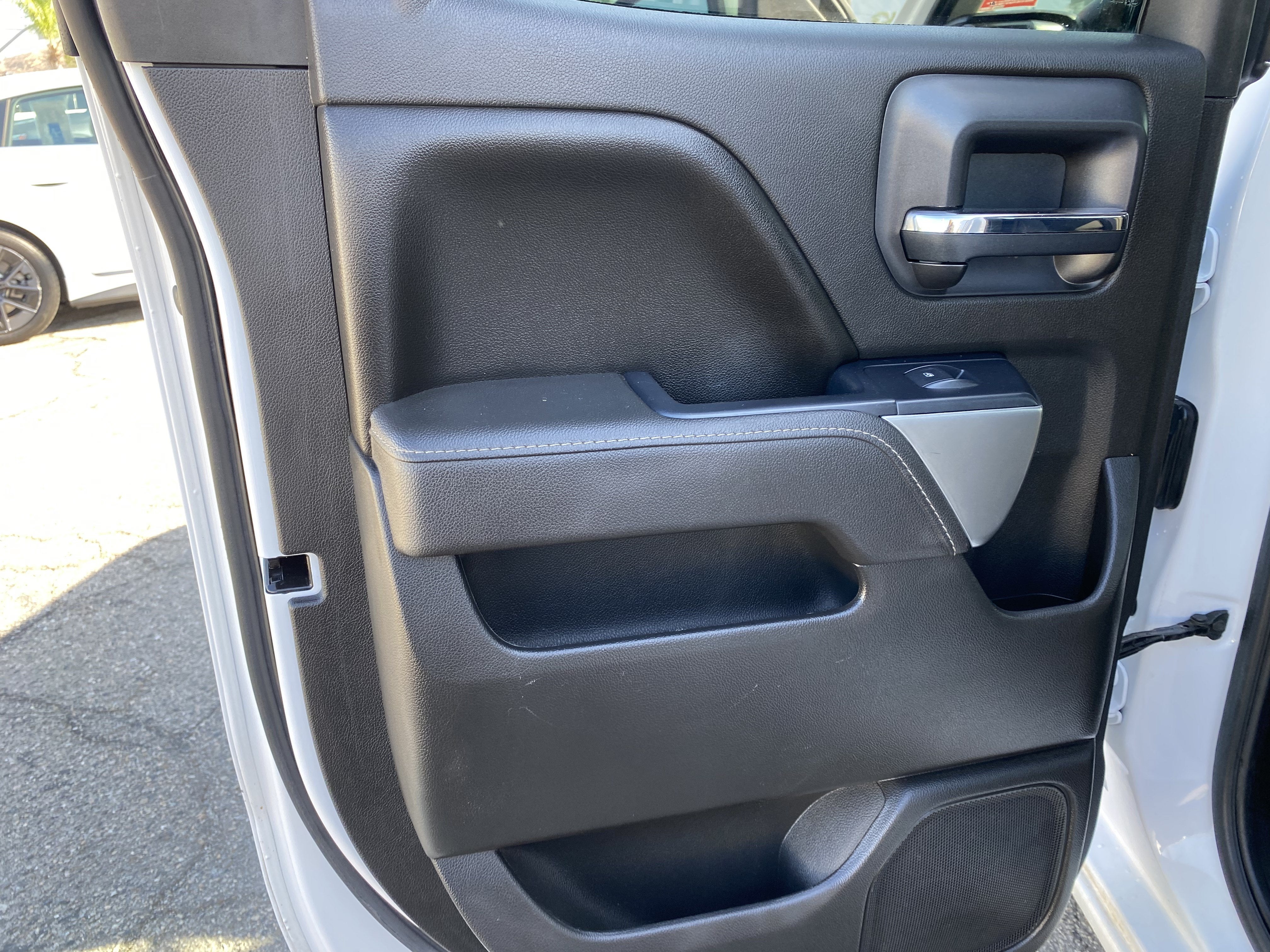 2017 Chevrolet Silverado 1500 2WD DOUBLE CAB 143.5 LT