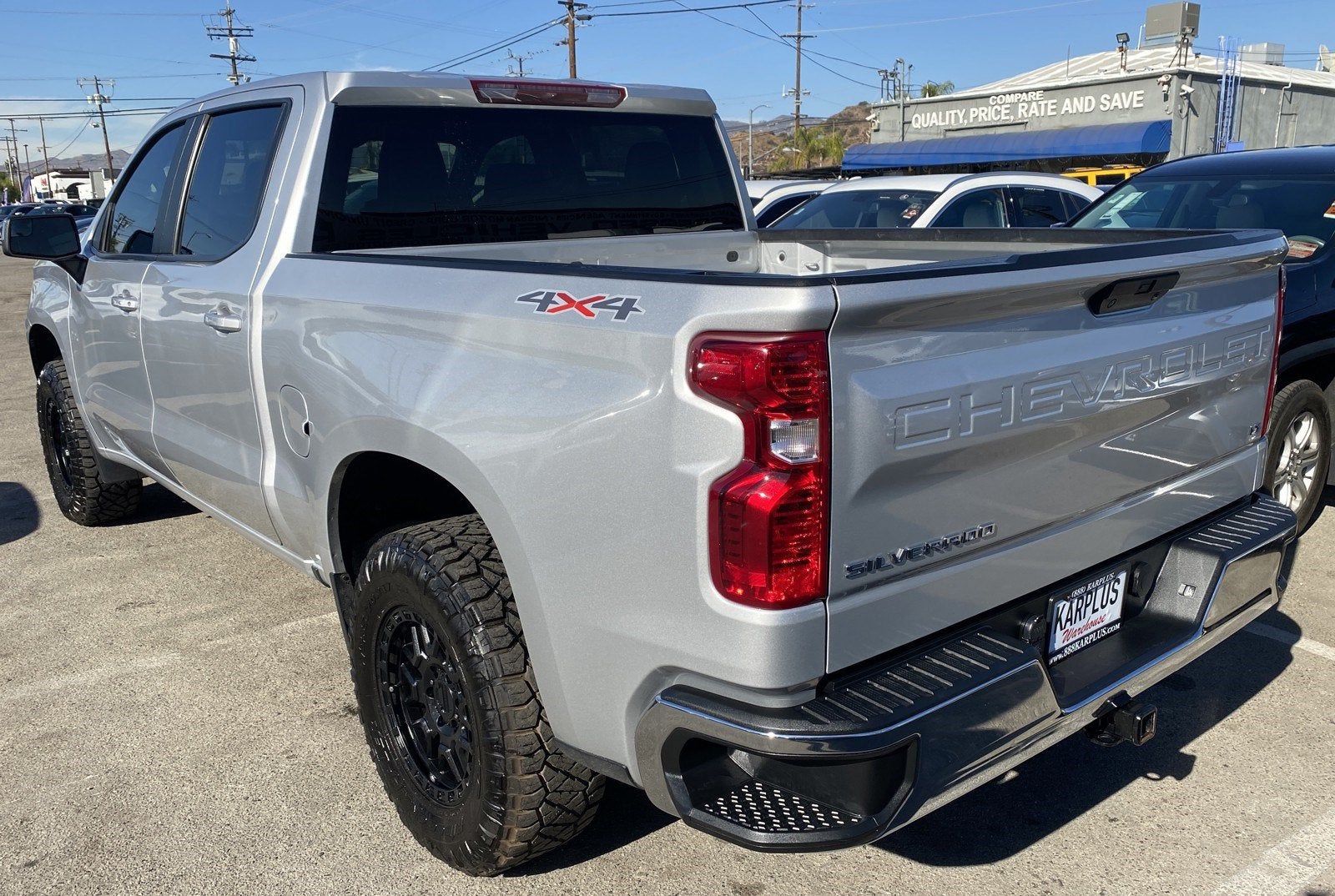 2022 Chevrolet Silverado 1500 LTD 4WD CREW CAB 147 LT W/1L