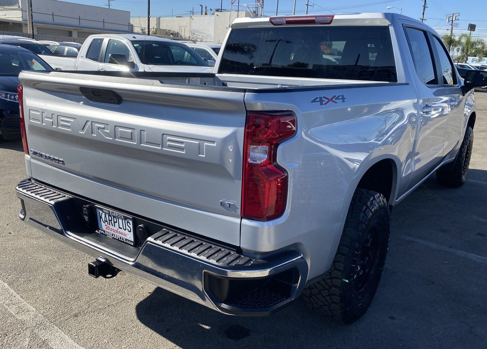2022 Chevrolet Silverado 1500 LTD 4WD CREW CAB 147 LT W/1L