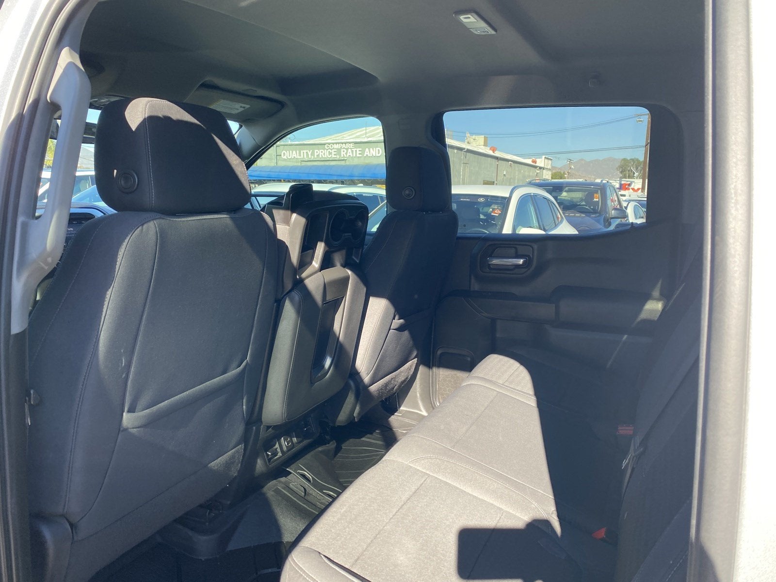 2022 Chevrolet Silverado 1500 LTD 4WD CREW CAB 147 LT W/1L