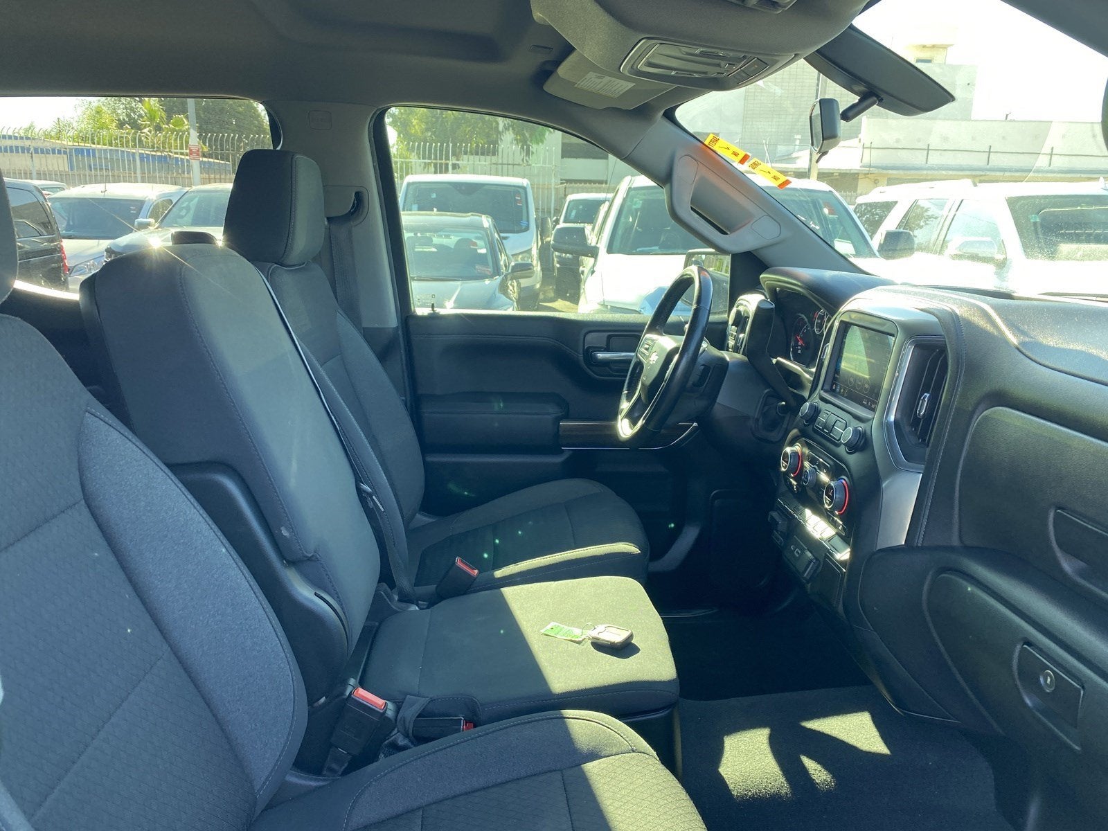 2022 Chevrolet Silverado 1500 LTD 4WD CREW CAB 147 LT W/1L