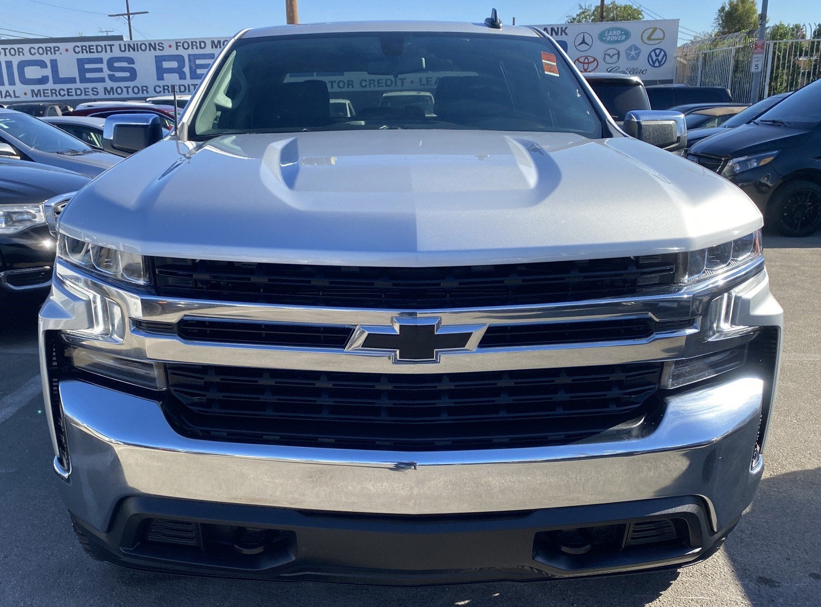 2022 Chevrolet Silverado 1500 LTD 4WD CREW CAB 147 LT W/1L