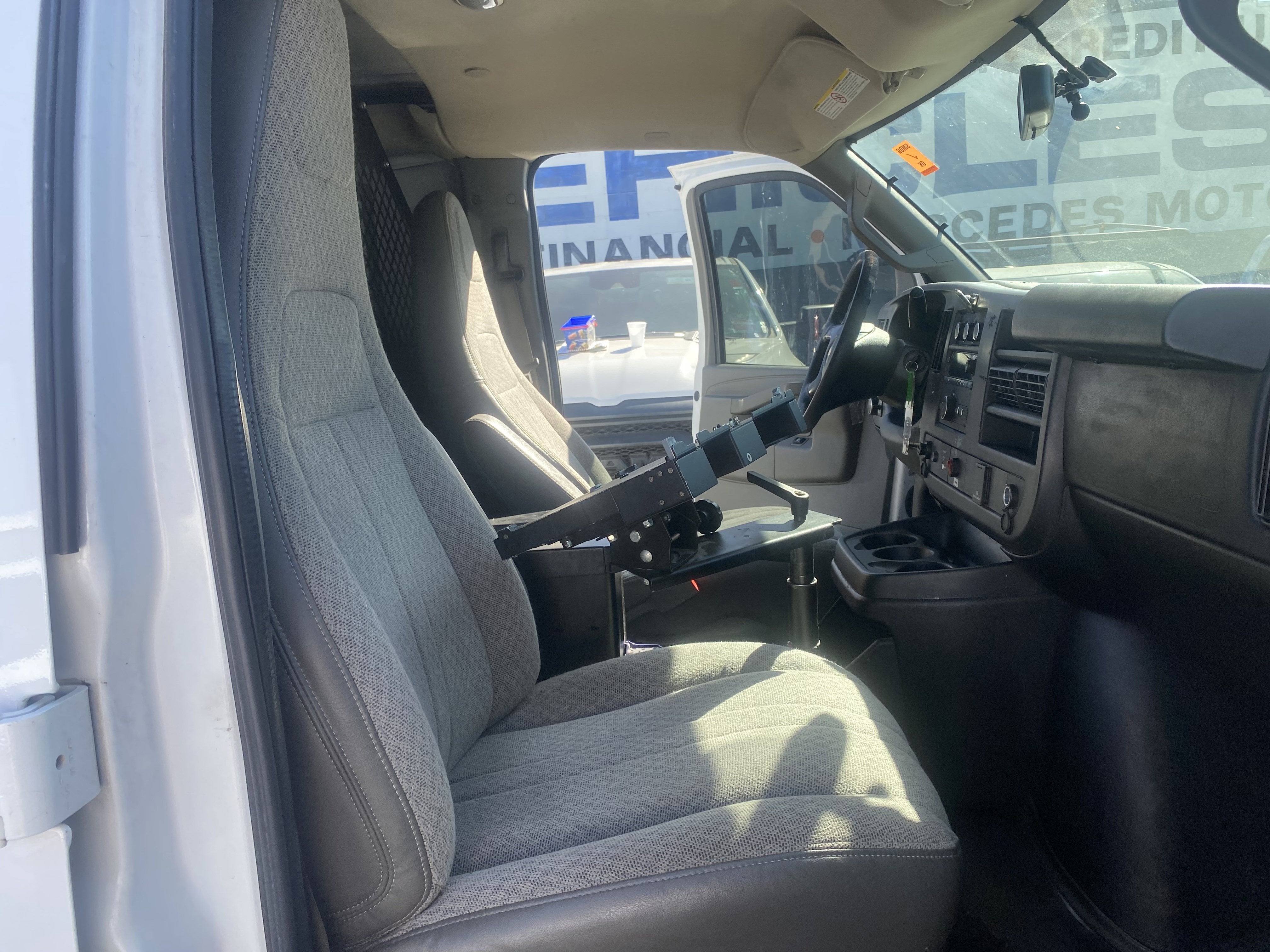 2016 Chevrolet Express Cargo Van RWD 2500 135"