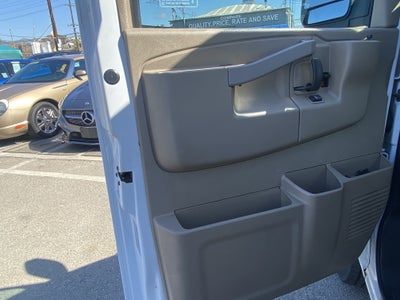 2017 Chevrolet Express Cargo Van RWD 2500 135