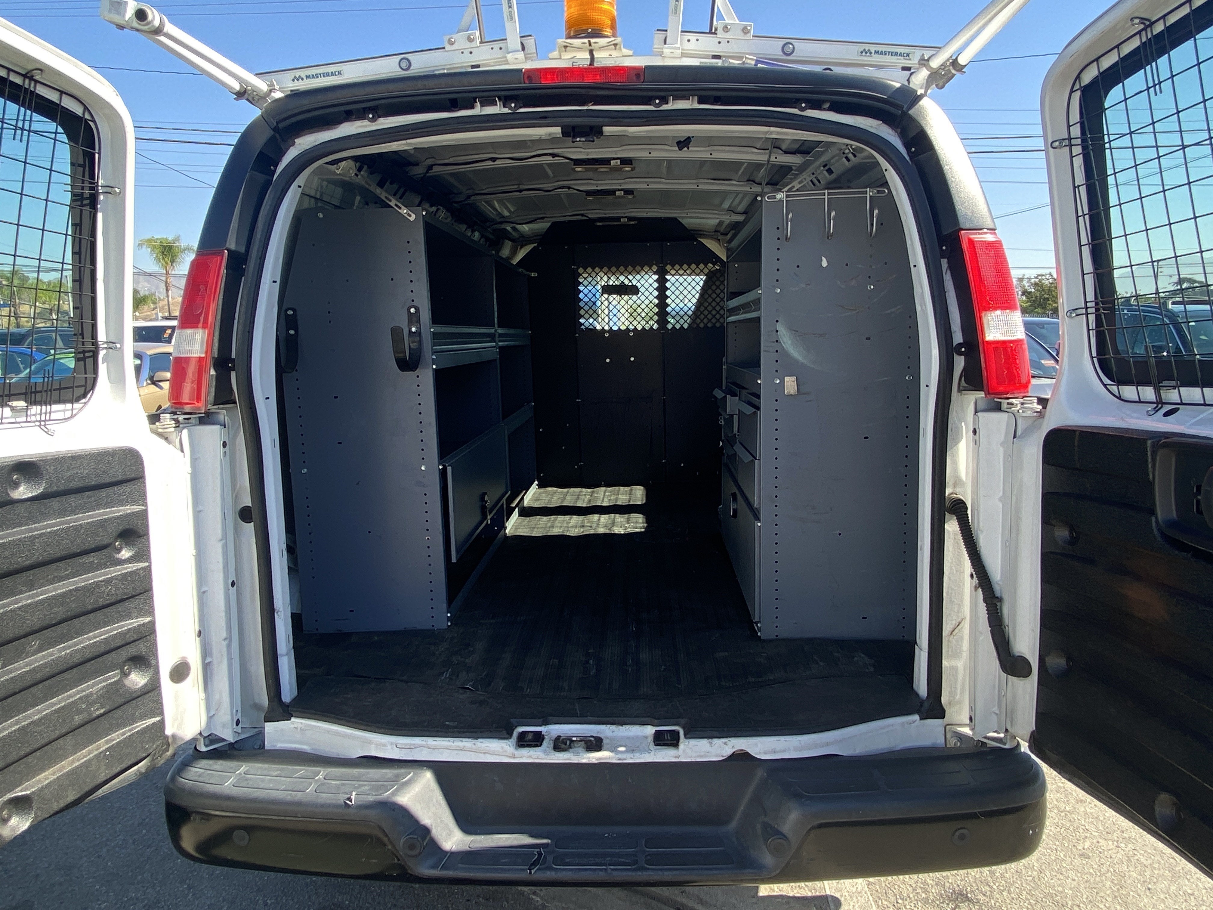 2017 Chevrolet Express Cargo Van RWD 2500 135