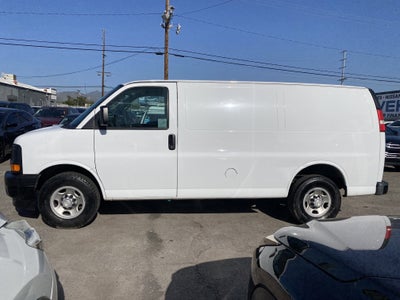 2017 Chevrolet Express Cargo Van RWD 2500 135"