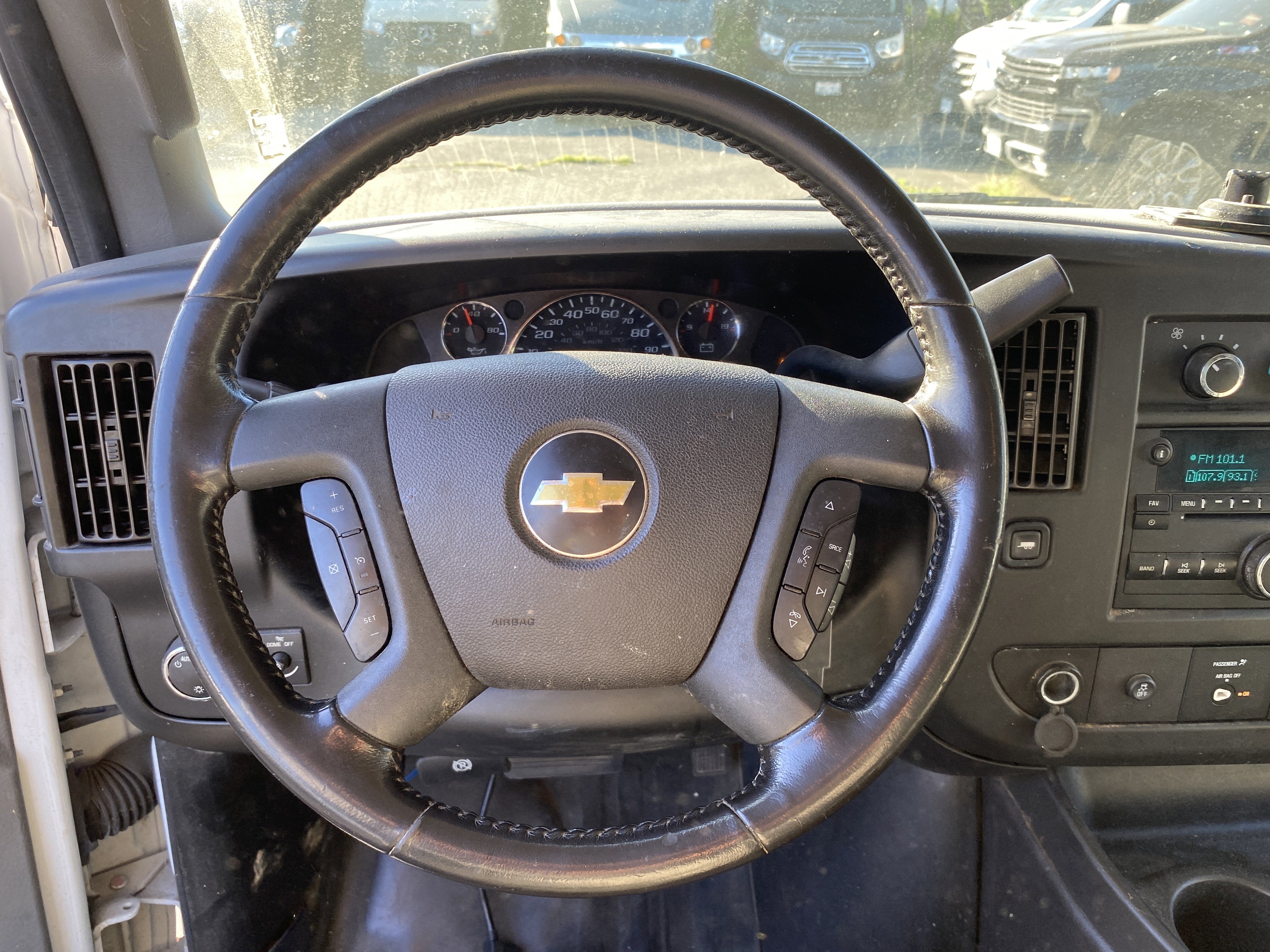 2020 Chevrolet Express Cargo Van RWD 2500 135"