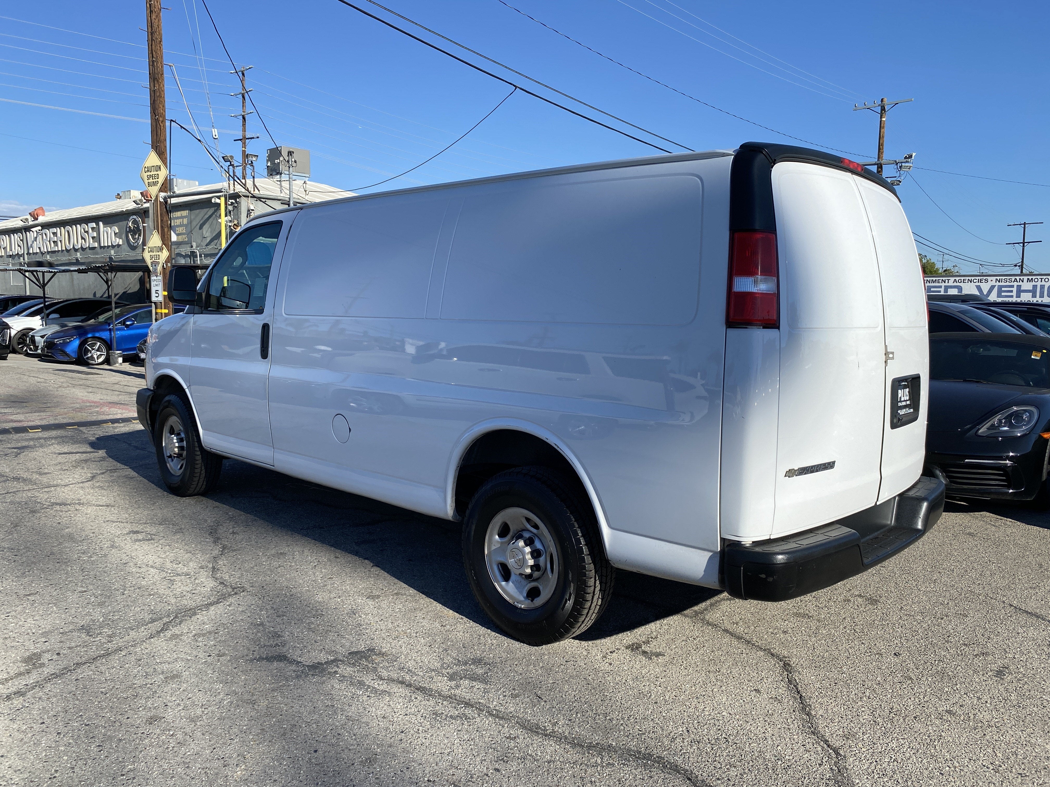 2019 Chevrolet Express Cargo Van RWD 2500 135