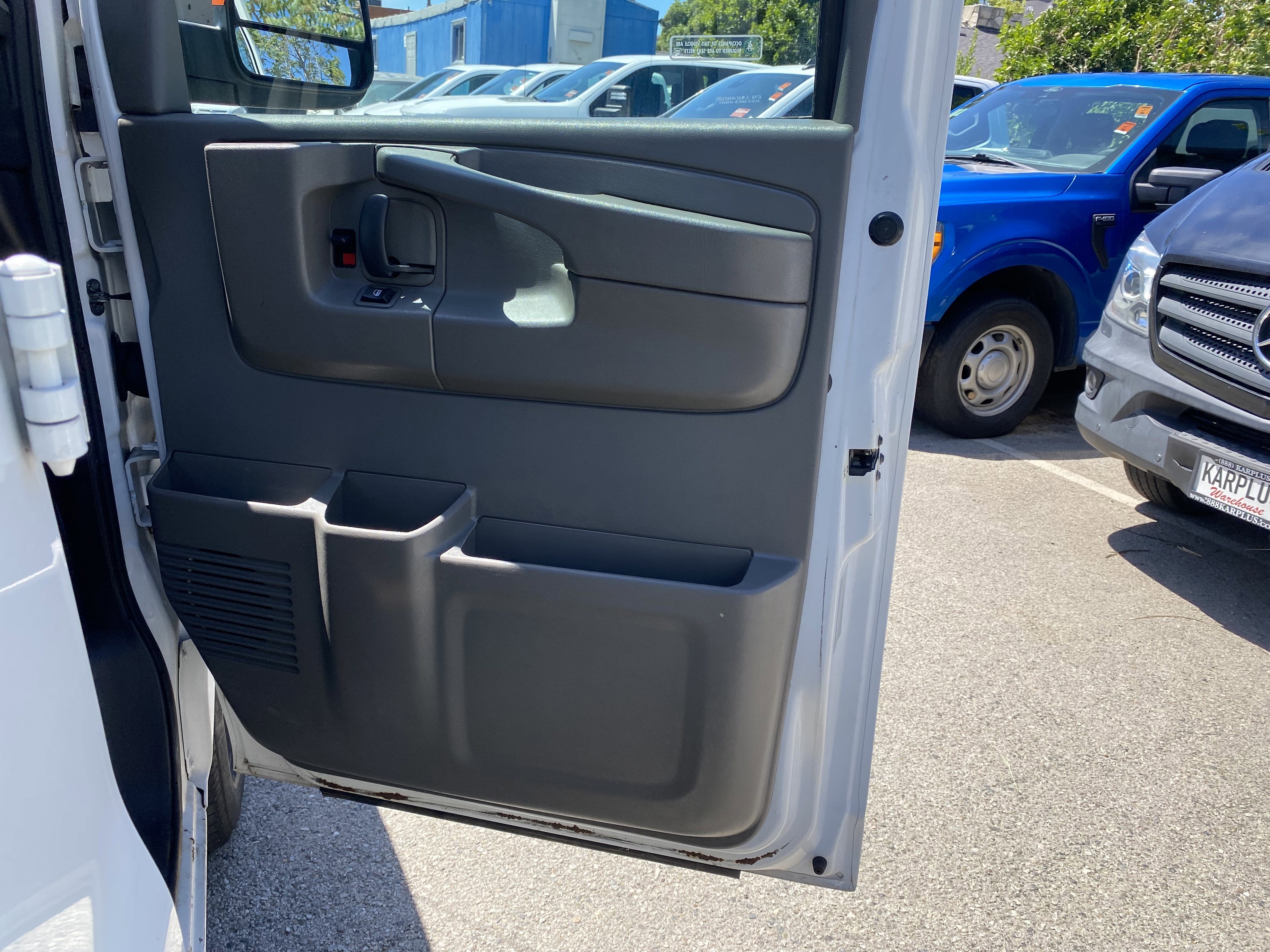 2014 Chevrolet Express Cargo Van RWD 2500 135"